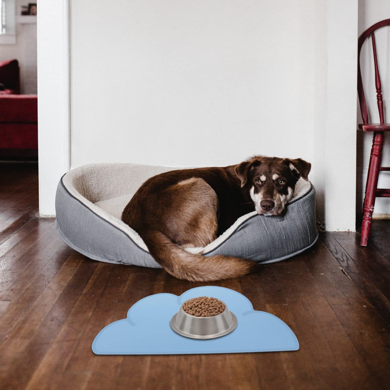 Non-Slip Silicone Pet Feeding Mat for Dogs & Cats - Waterproof Dog Bowl Mat & Cat Food Placemat - Easy to Clean Pet Floor Pad for Mealtime, Kitchen & Outdoor Use