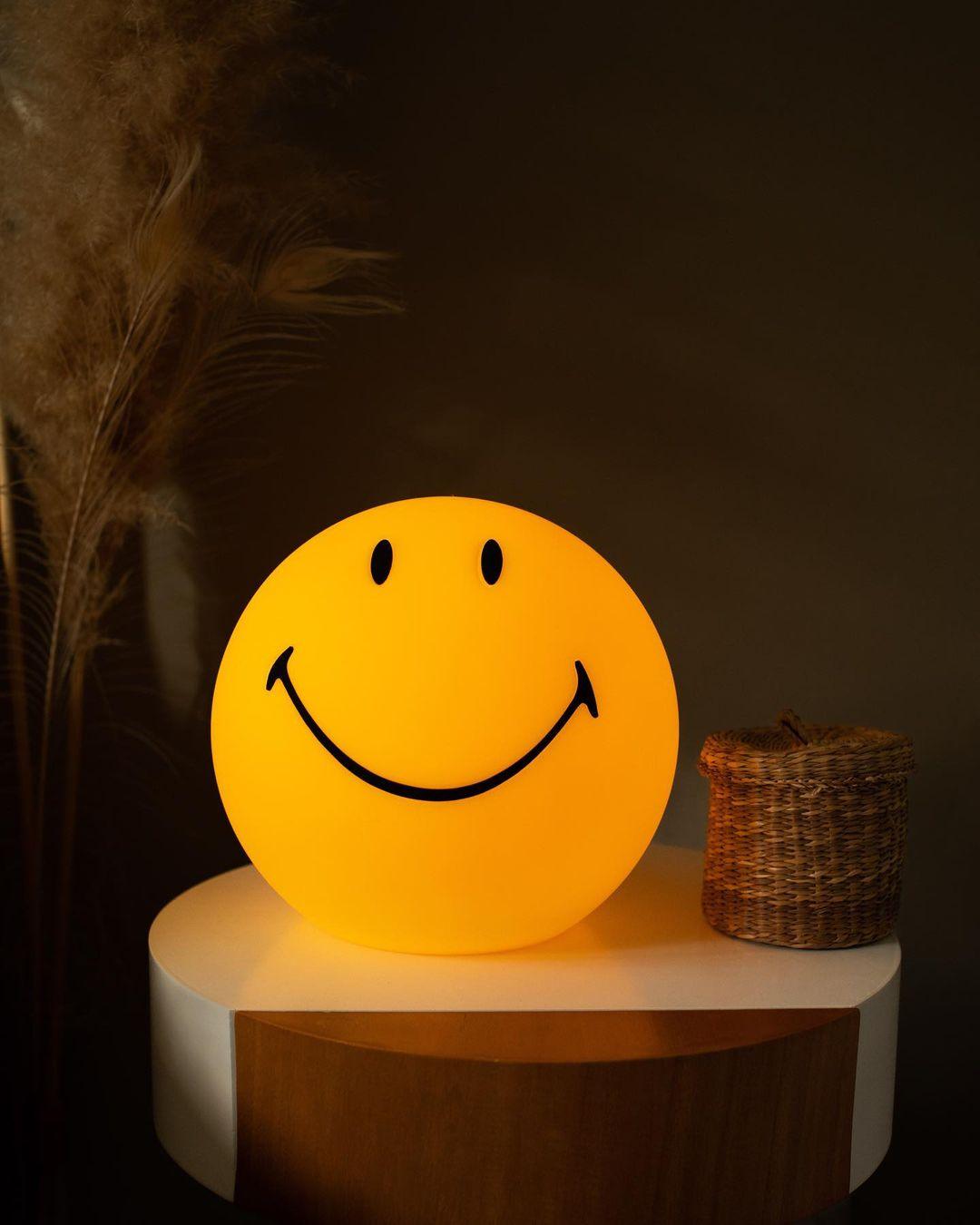 Rechargeable LED Table Lamp with Adjustable Brightness - Perfect for Bedroom, Office, and Study Room Lighting