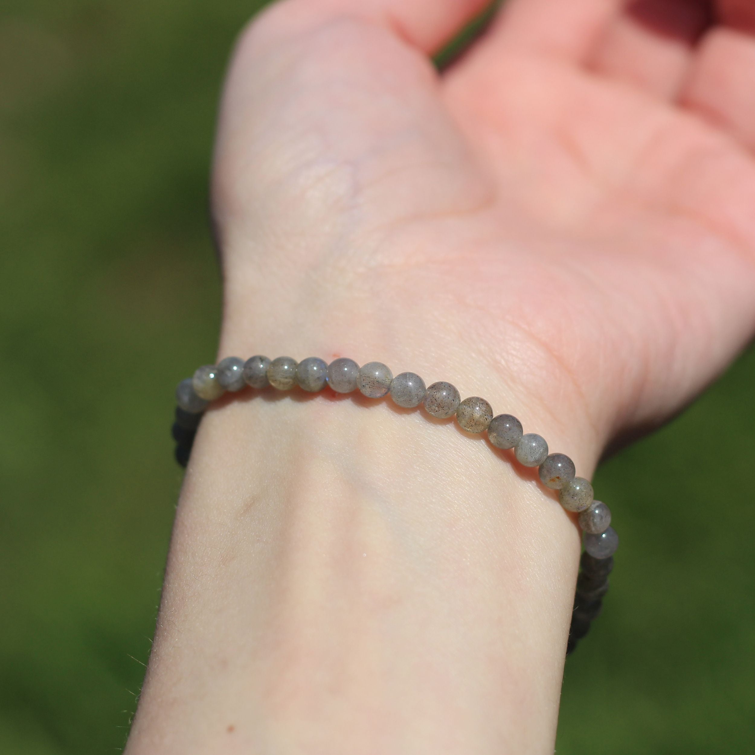 Labradorite Gemstone Bracelet for Women - Mini Adjustable Healing Crystal Jewelry for Meditation, Yoga & Spiritual Energy