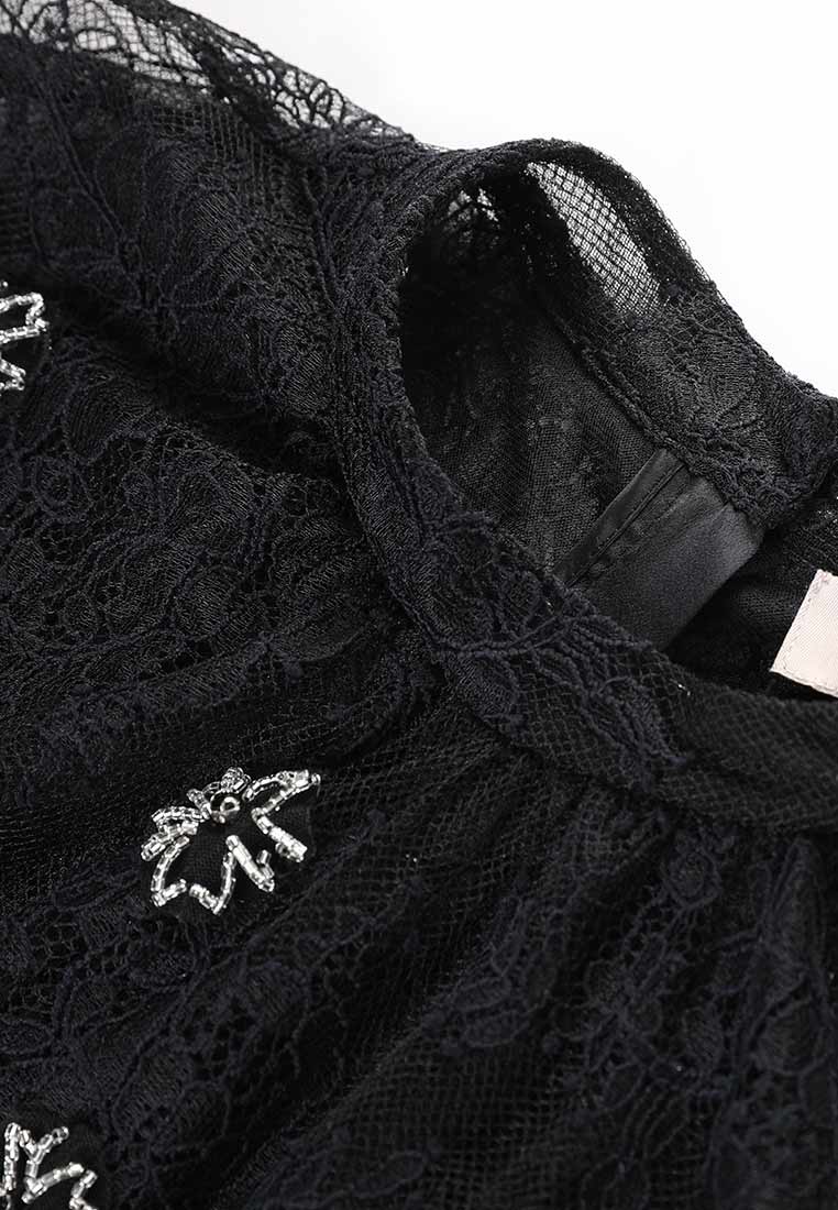 Black Sheer Lace Cape Top for Women - Elegant Gothic Fashion for Parties, Halloween & Cosplay