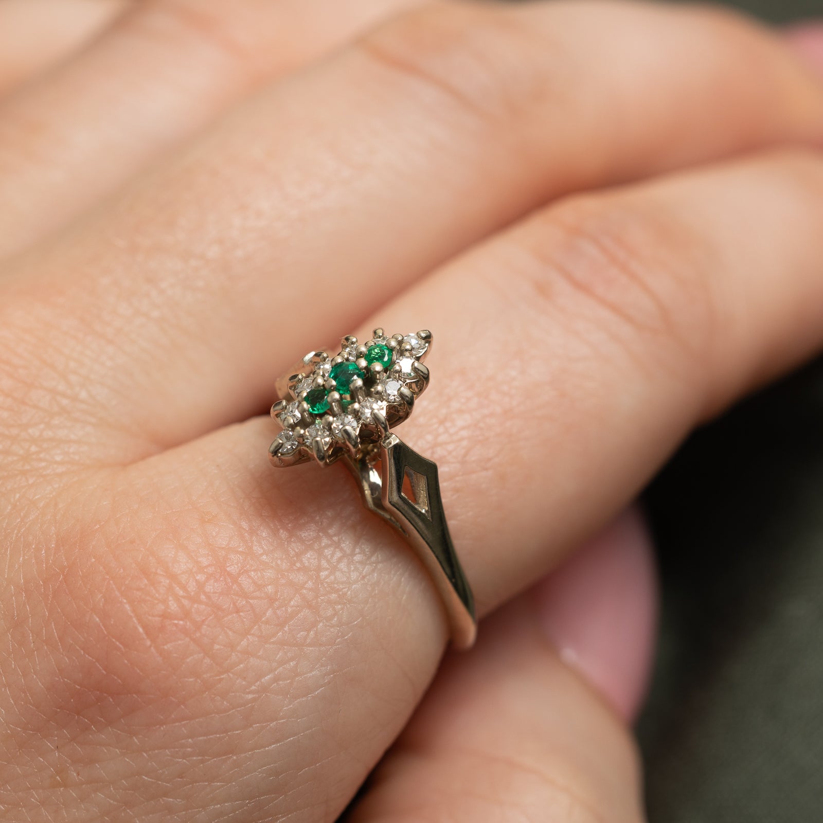 Emerald and Diamond Cluster Ring - 0.10ctw & 0.17ctw - Size 8 - Elegant Jewelry for Women, Perfect for Weddings, Anniversaries and Special Occasions
