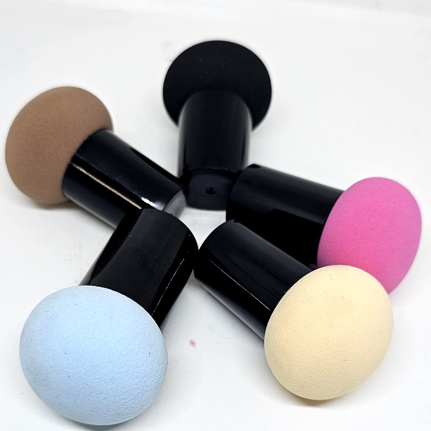 Byoode 5-Piece Mushroom Head Beauty Blender Set - Soft Makeup Sponge Puff for Foundation & Concealer - Includes Travel Pouch (Multicolor) - Perfect for Flawless Blending & On-the-Go Touchups