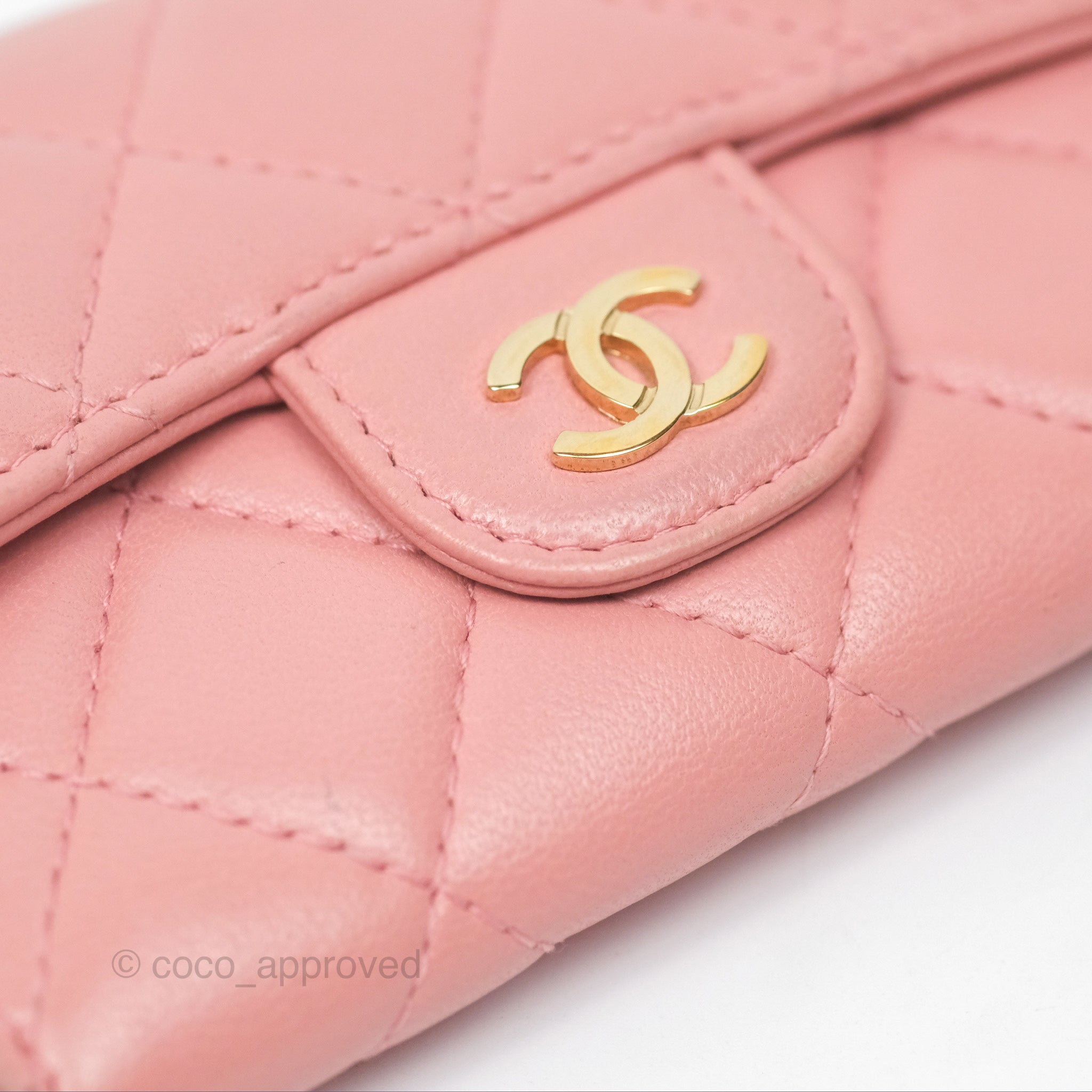 Chanel Classic Flap Card Holder in Pink Quilted Lambskin with Gold Hardware - Luxury Wallet for Women, Perfect for Everyday Use & Special Occasions