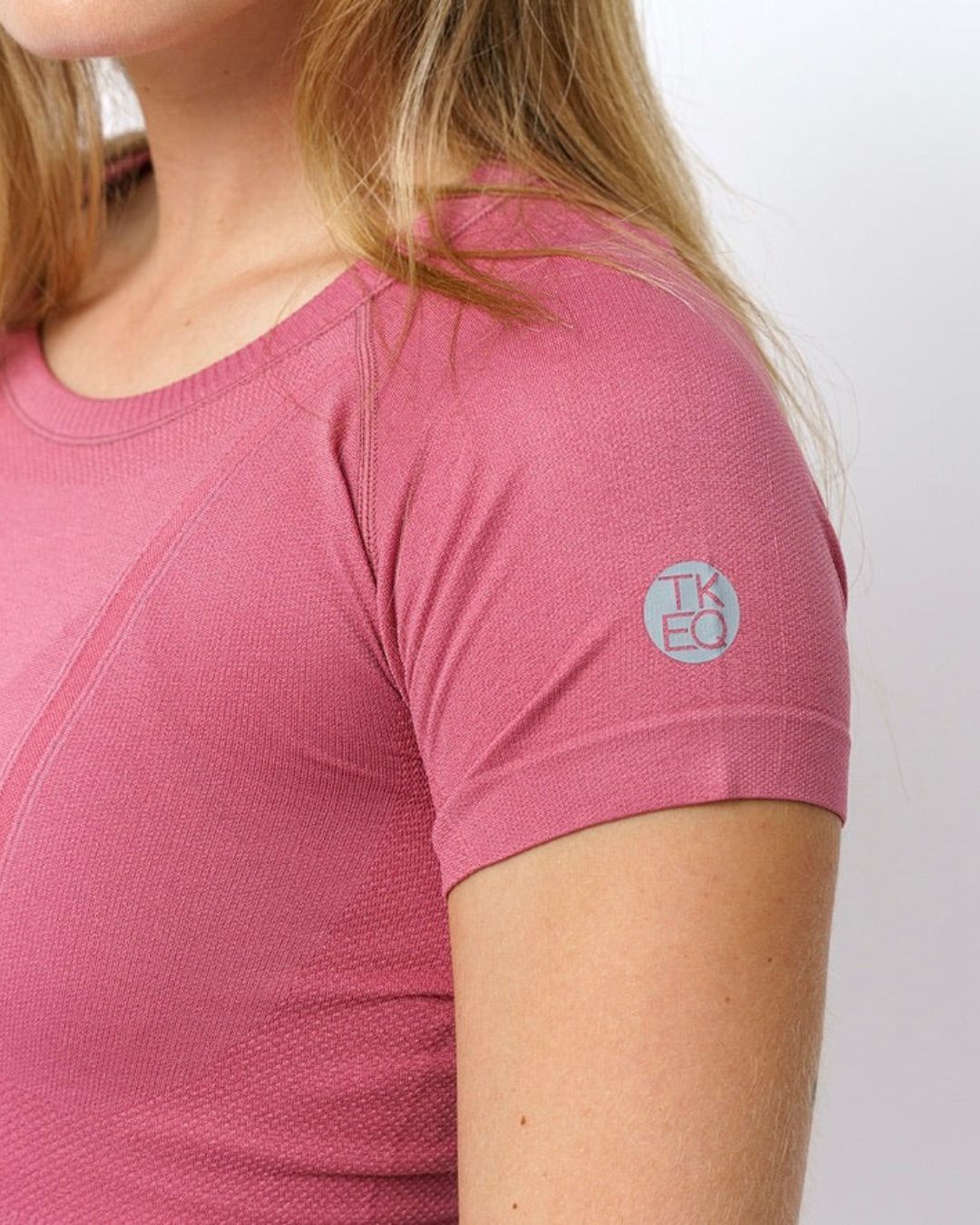 TKEQ Kennedy Seamless 2.0 Short Sleeve Shirt for Men - Breathable Comfort Fit Casual Wear for Work & Outdoor Activities