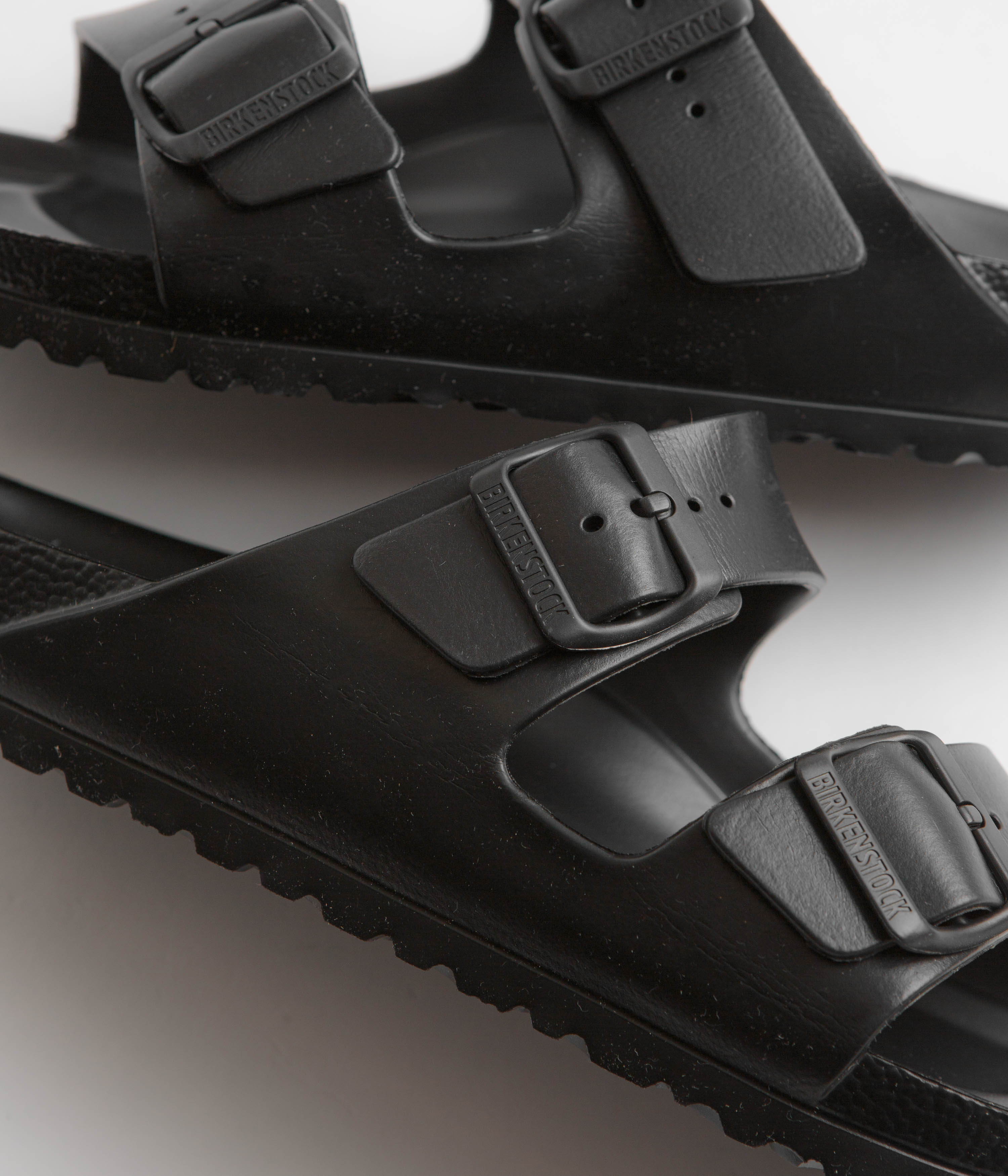 Birkenstock Arizona EVA Sandals for Women & Men - Comfortable Lightweight Slip-On Beach Shoes - Perfect for Summer, Walking, Travel & Outdoor Activities