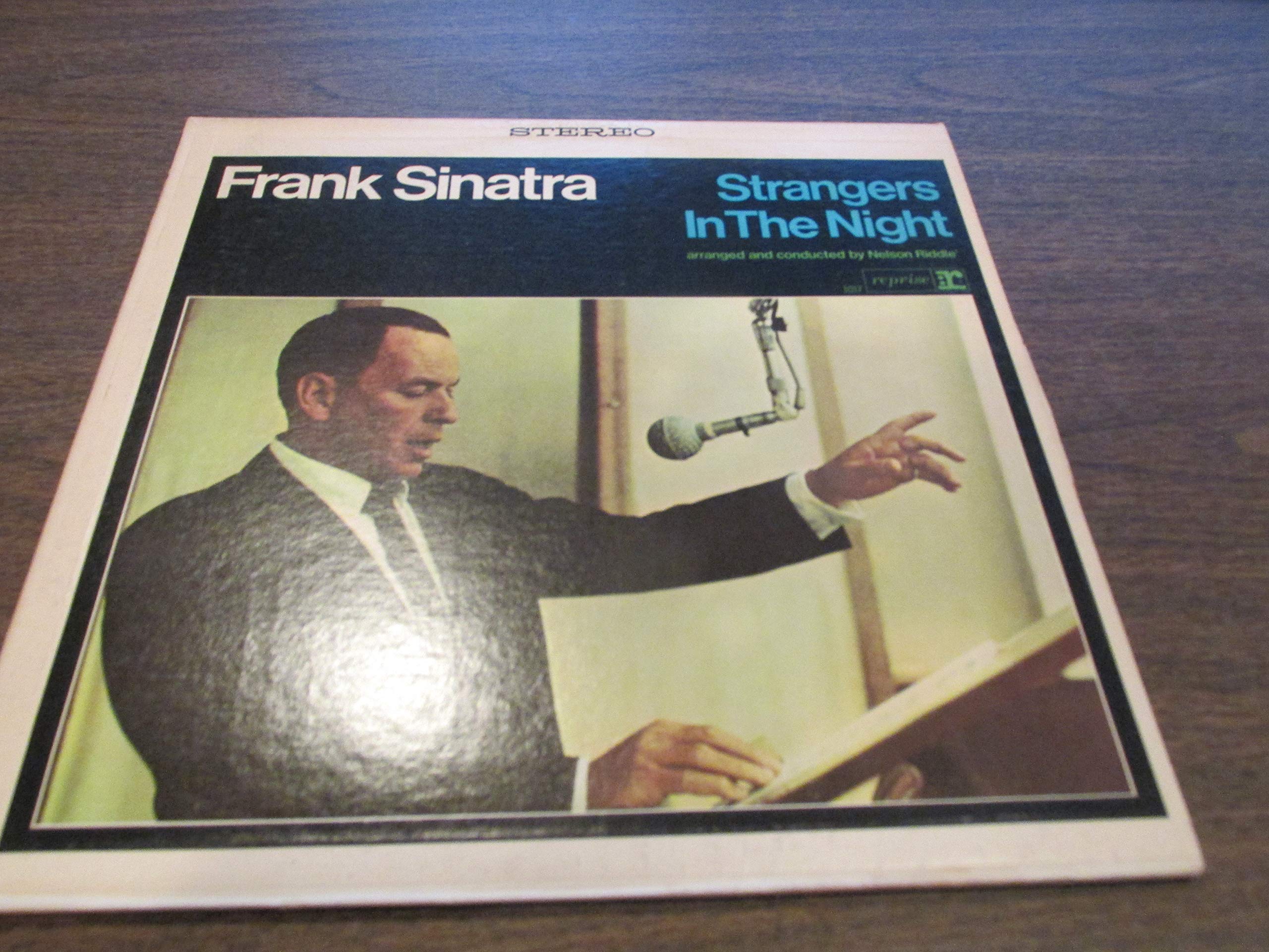 Strangers In The Night Expanded Edition CD | Frank Sinatra Classic Album | Perfect for Jazz Lovers & Vinyl Collectors | Great for Romantic Evenings & Dinner Parties