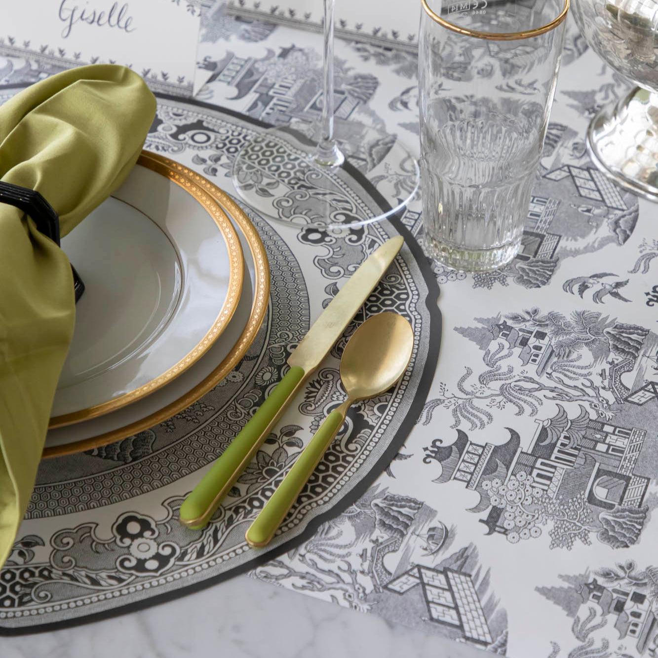 Eco-Friendly Black Willow Plate Placemat - Natural Wooden Table Setting for Dining, Parties & Home Decor