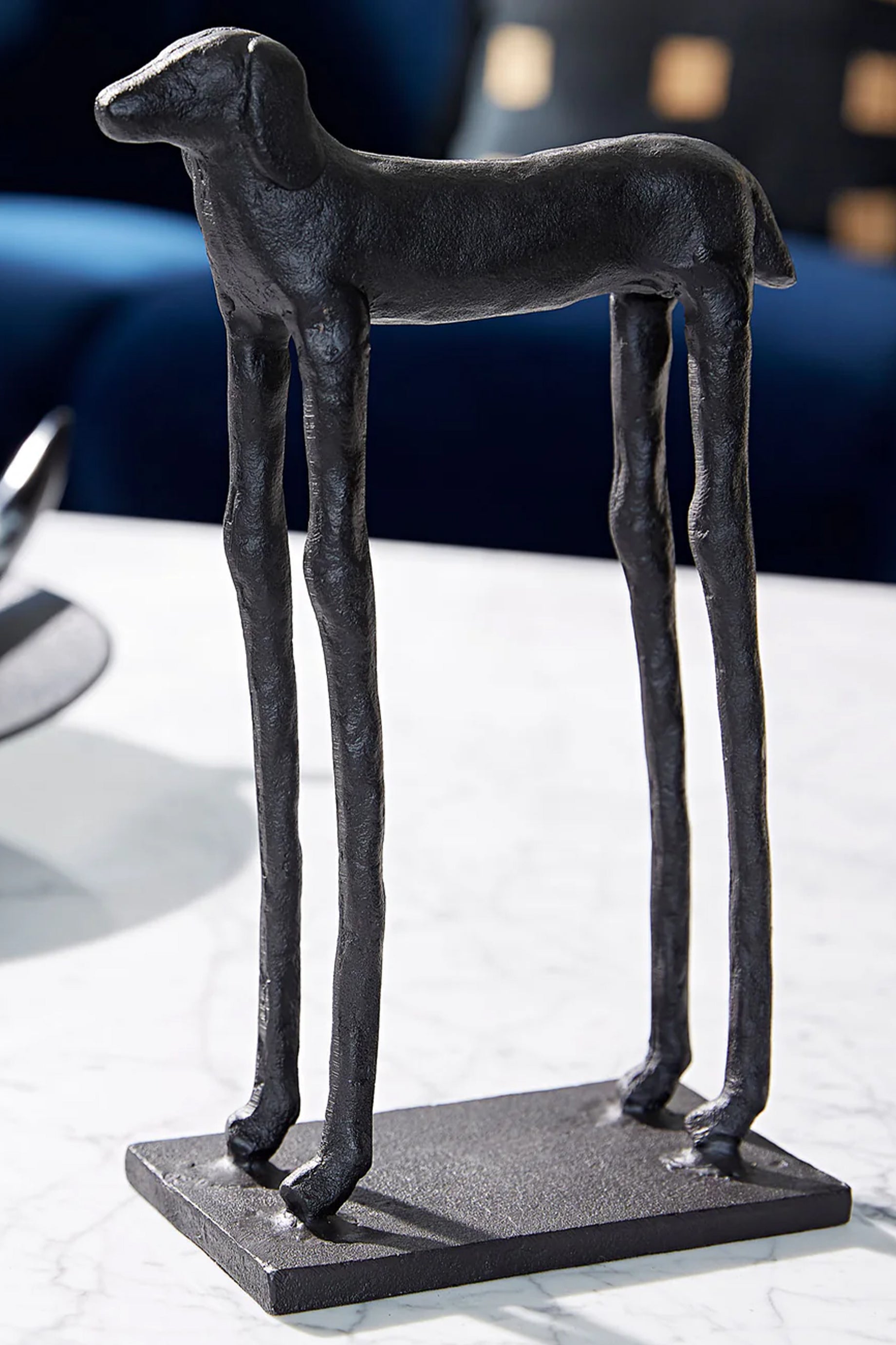 Handcrafted Husk Dog Sculpture - Realistic Siberian Husky Statue for Home Decor, Office Desk, and Gift Giving - Perfect for Animal Lovers and Pet Owners