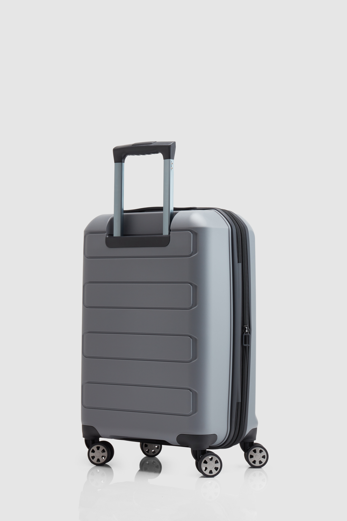 Clovelly 22-Inch Carry On Luggage - Lightweight Hardshell Suitcase with Spinner Wheels for Air Travel, Business Trips & Weekend Getaways