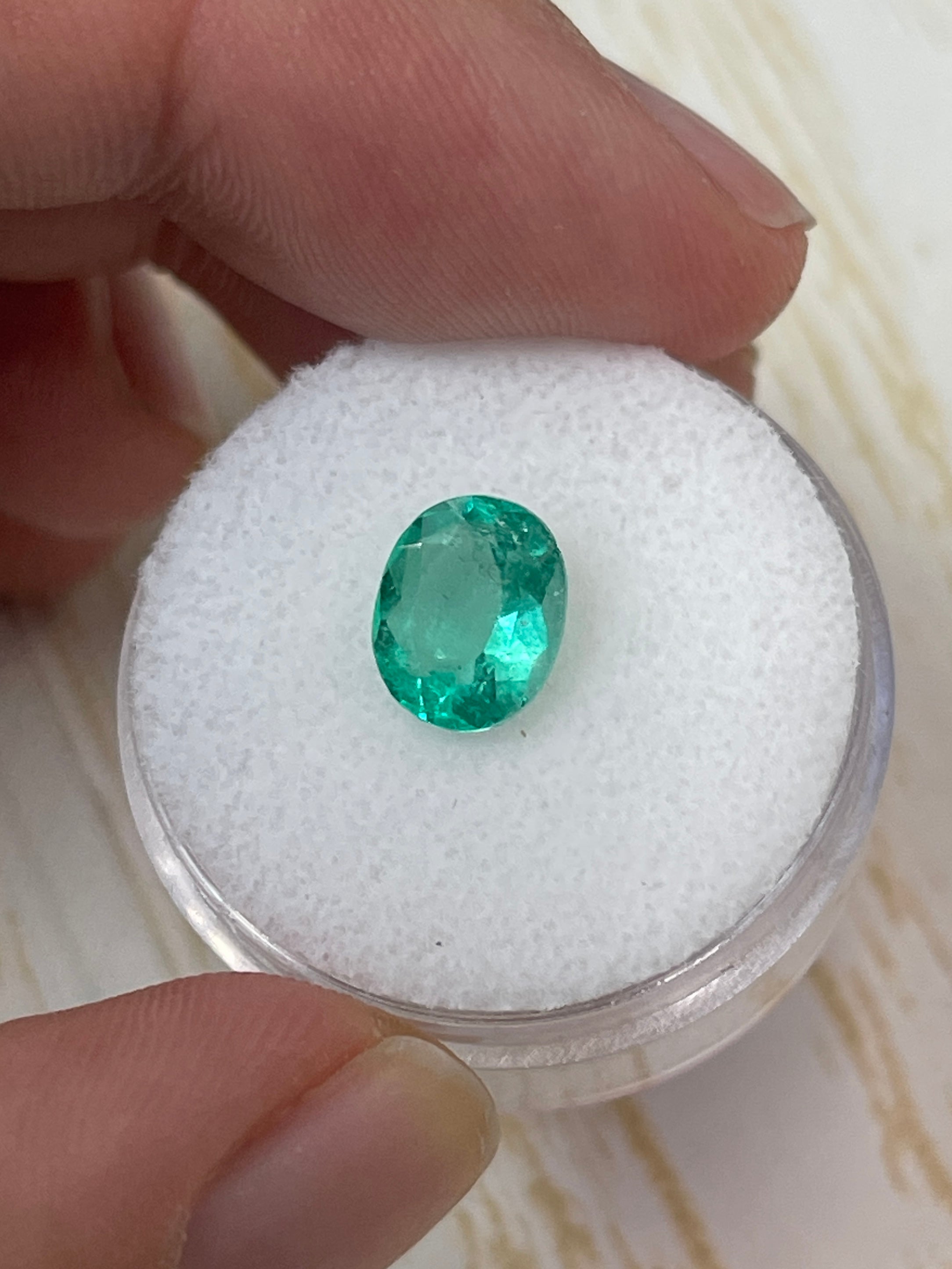 1.81 Carat 9x7mm Eye-Clean Bluish Green Natural Colombian Emerald Loose Gemstone - Oval Cut for Jewelry Making, Engagement Rings & Fine Collections