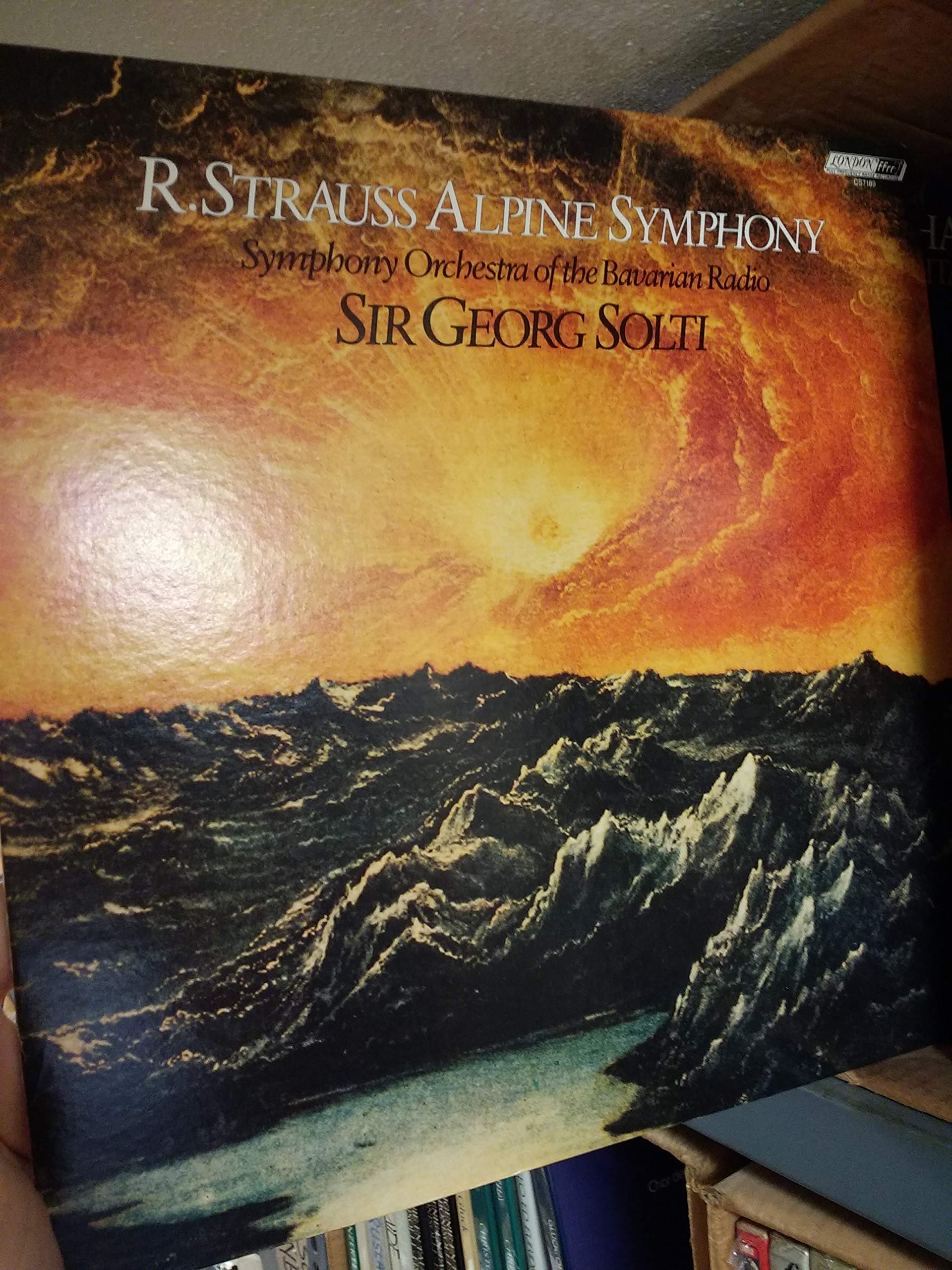 Richard Strauss: Alpine Symphony - Solti & Bavarian Radio Symphony Orchestra - London LP Vinyl Record CS7189 - Perfect for Classical Music Collectors & Audiophiles