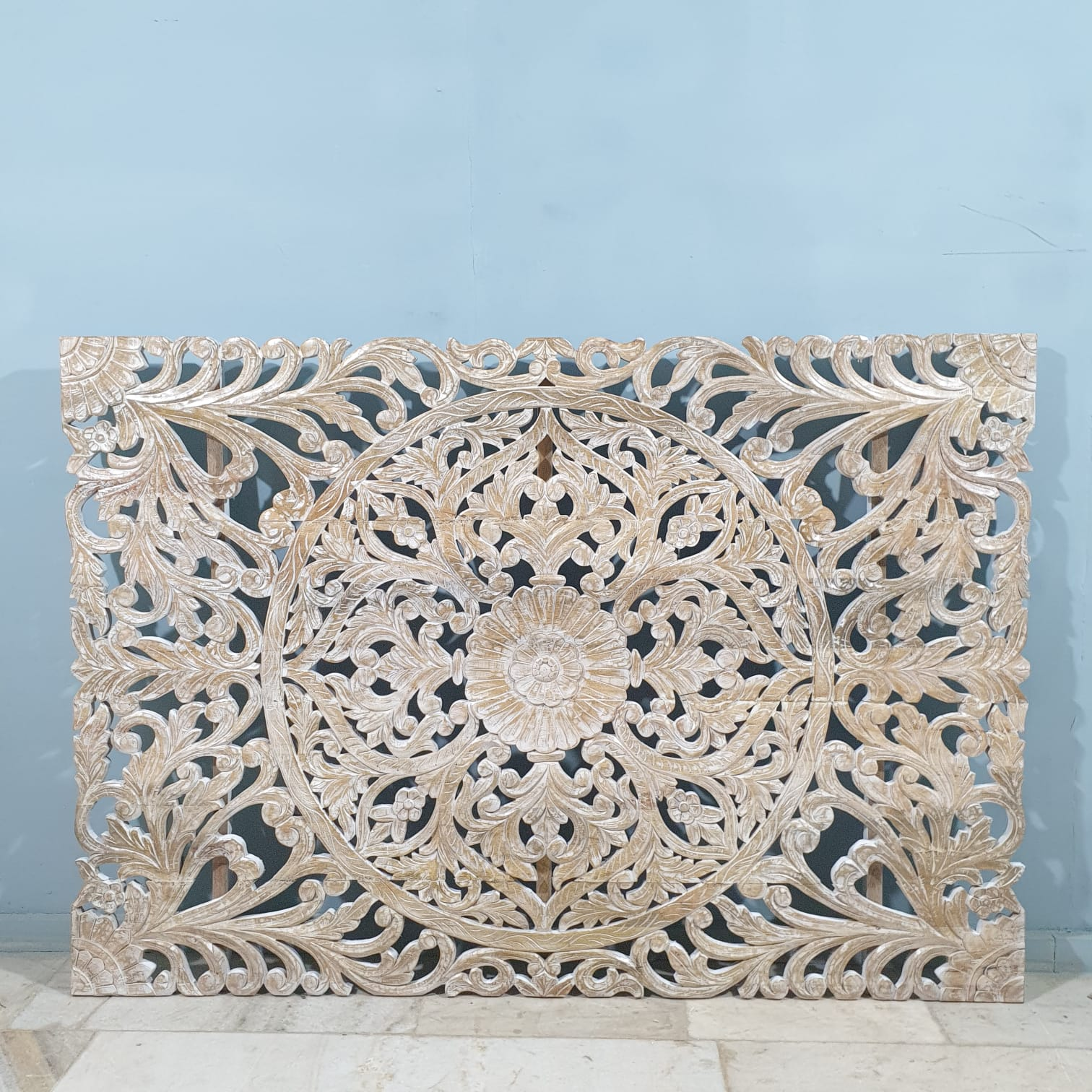 Handmade Carved Solid Mango Wood Floral Wall Art Panel - Whitewashed Bohemian Decor for Living Room, Bedroom & Office