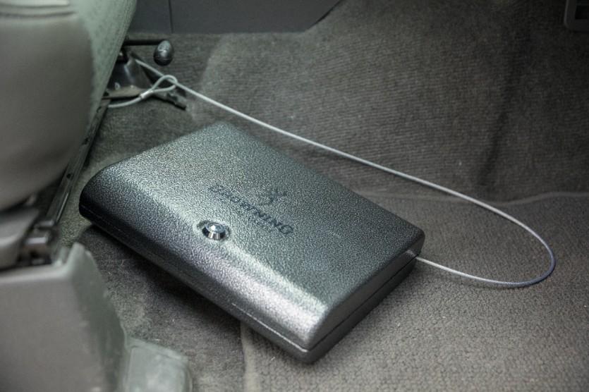 Browning PVPORT Portable Pistol Safe - Compact Handgun Safe for Travel & Home Security - Ideal for Concealed Carry, Nightstand, and Vehicle Storage