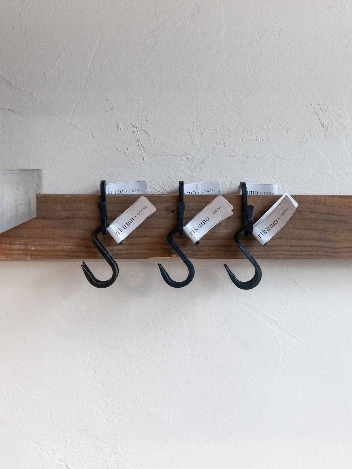 Premium Lacquered Steel Hooks - Heavy Duty Wall Hooks for Hanging Coats, Hats, Bags & Home Decor - Ideal for Entryway, Closet & Garage Organization