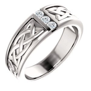 14KT Gold Men's Celtic Ring with 1/5 CTW Diamond Vertical 3 Stone Design - Perfect for Weddings, Anniversaries & Celtic Heritage Celebrations