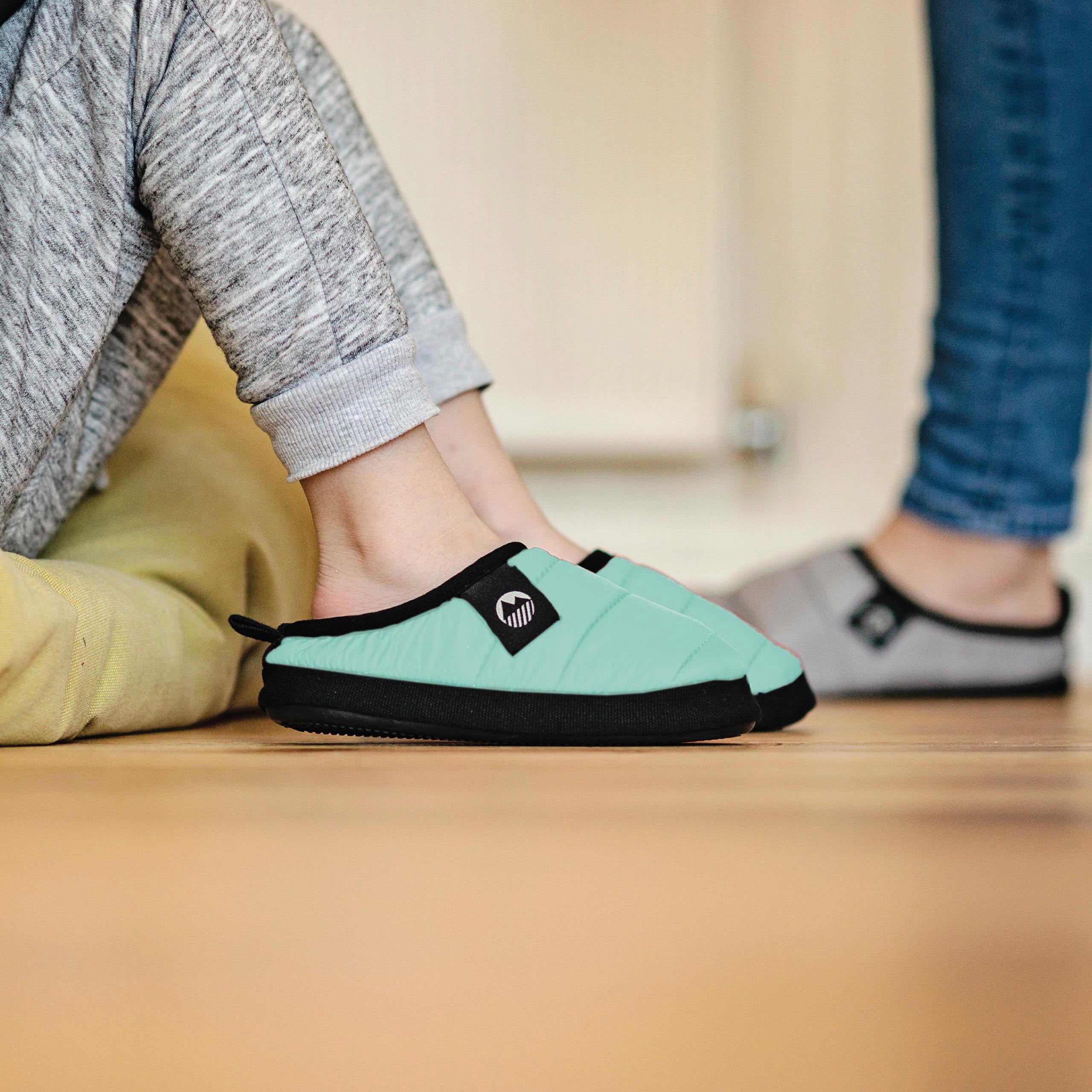 Ultra Warm Kids' Wolfa Tent Slippers - Cozy Indoor Winter Slippers for Boys & Girls, Perfect for Home, Camping & Sleepovers