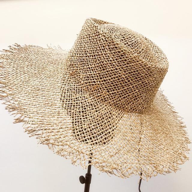 British Style Flat Straw Hat for Women - Summer Beach Sun Hat with Wide Brim, Fashionable & Breathable - Perfect for Beach Vacations, Pool Parties, and Outdoor Adventures