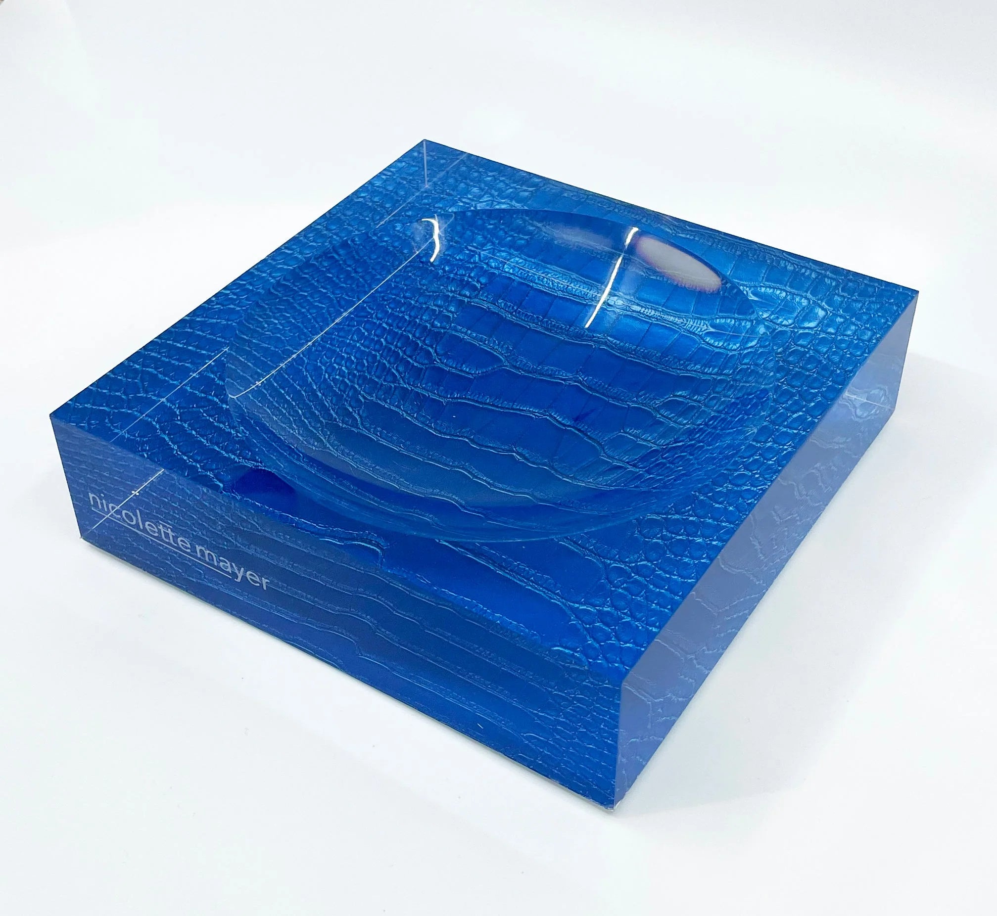 Nicolette Mayer Acrylic Candy Dish - Elegant Candy Bowl for Parties, Weddings & Home Decor - Clear Candy Jar for Displaying Sweets, Chocolates & Treats