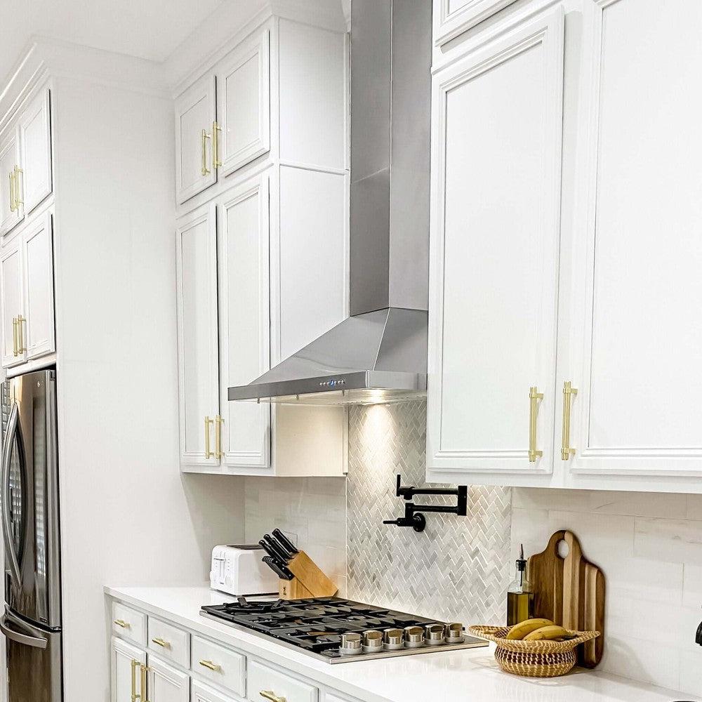 ZLINE KB 304 Stainless Steel Convertible Wall Mount Range Hood - Outdoor Approved Ventilation for Kitchens, Perfect for BBQ Grills & Outdoor Cooking Areas