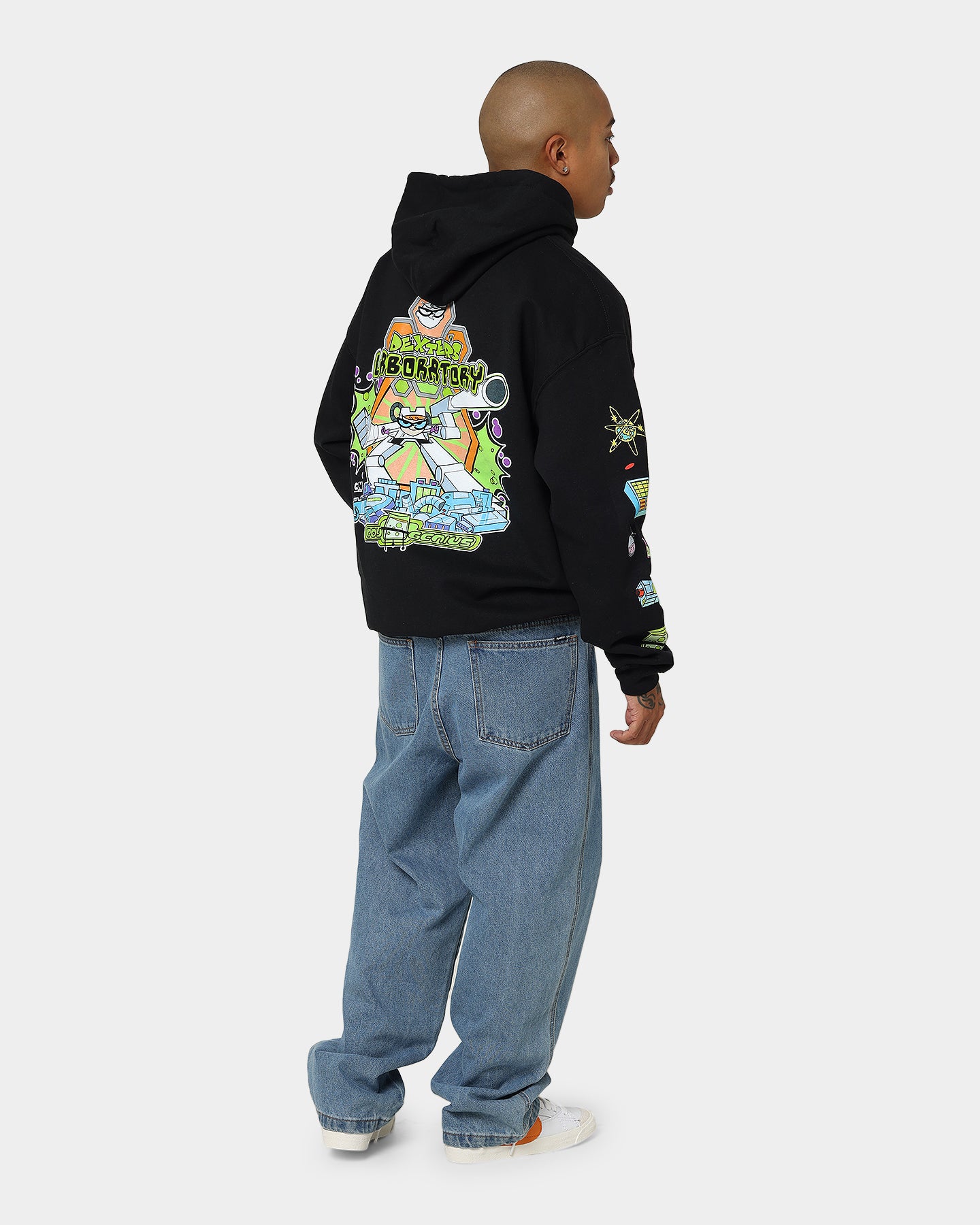 Vintage Dexter Hoodie for Men & Women - Soft Cotton Thrifted Sweatshirt - Black Retro Pullover for Casual Wear & Street Style