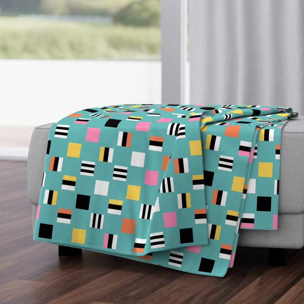 Soft Plush Minky Throw Blanket 50x70 Inches - Vintage 1950s Allsorts Pattern in Pink, Black, White & Aqua | Cozy Couch Blanket for Living Room, Bedroom & Gift Giving