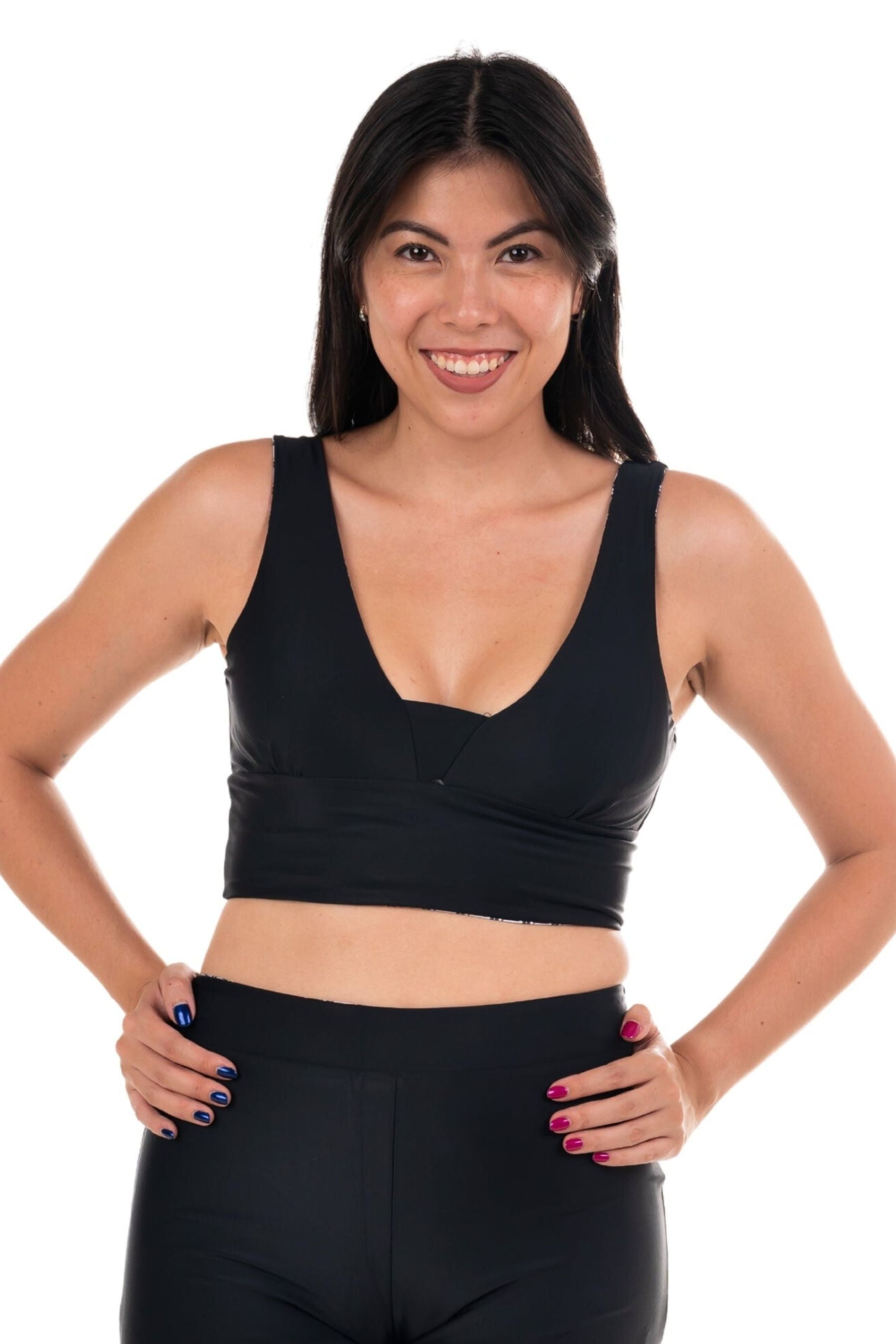 Sipadan Reversible Sculpting Crop Swim & Sports Top - Black/Zig Zag - Perfect for Swimming, Yoga & Gym Workouts