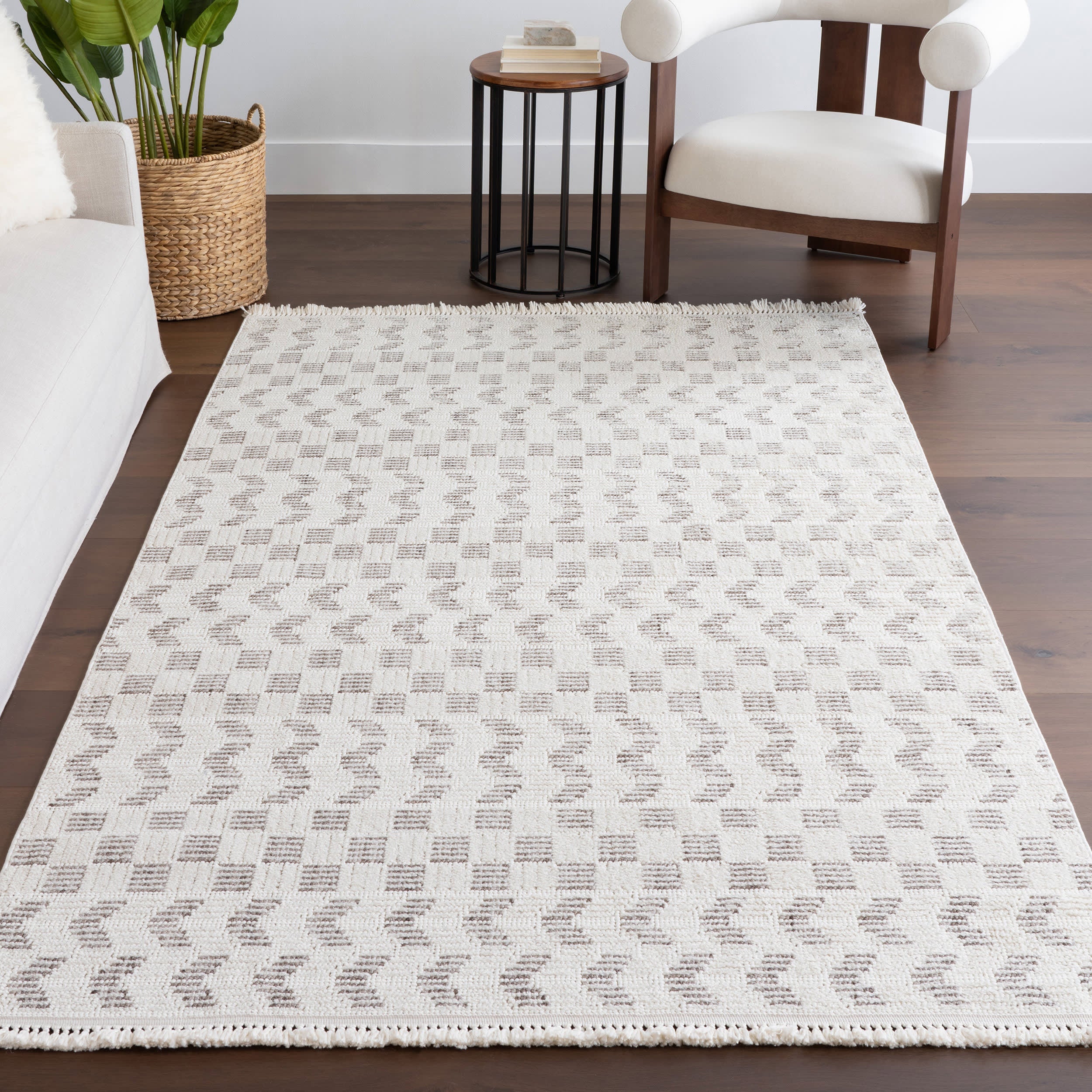 Stylish Aliyah Geometric Area Rug in Ivory - Perfect for Living Room, Bedroom & Home Decor