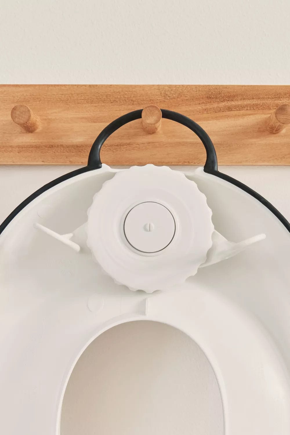BabyBjörn Potty Training Seat for Toddlers - Adjustable & Ergonomic Toilet Trainer for Boys & Girls - Perfect for Home & Travel Use