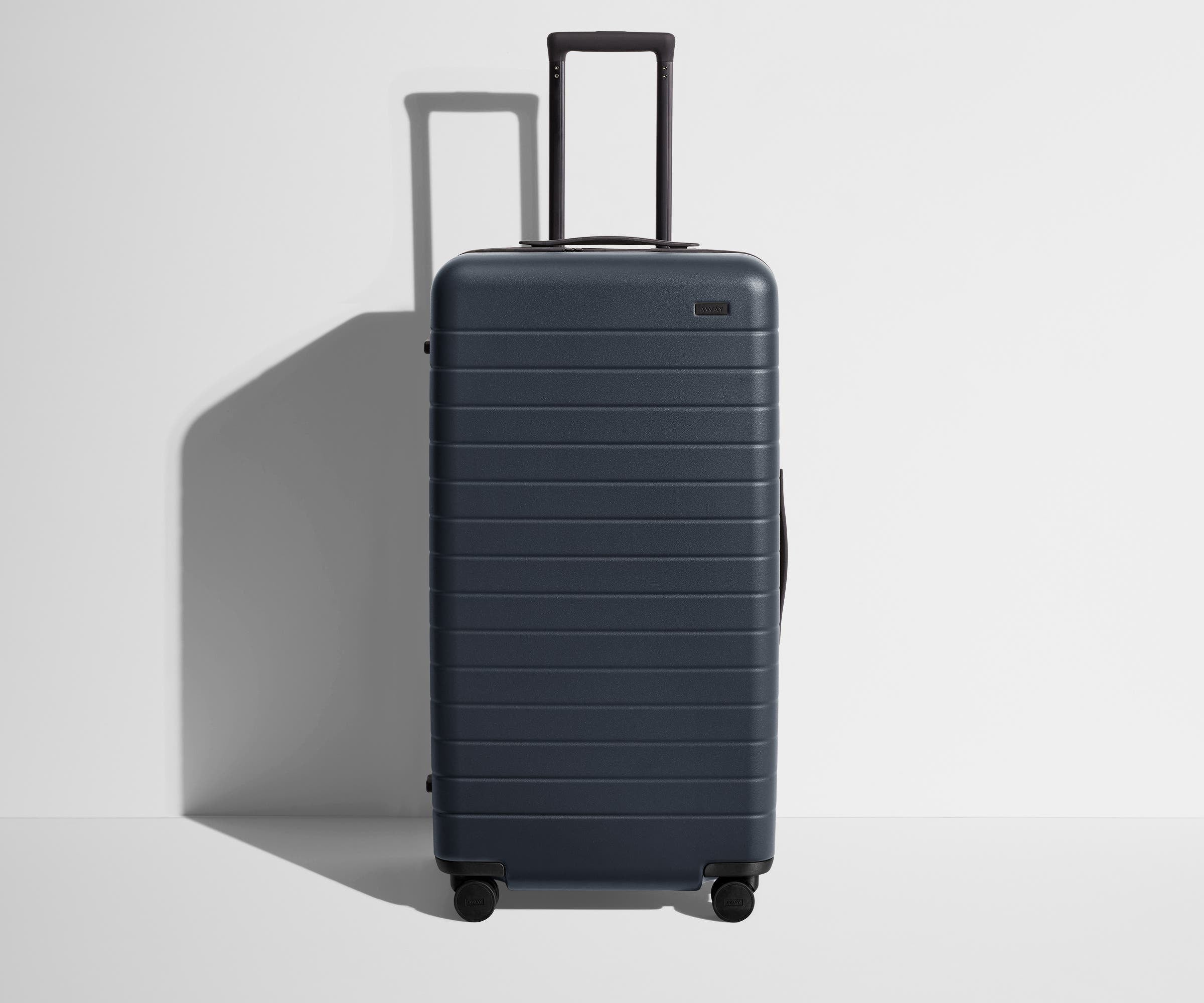 Durable Travel Trunk Luggage - Spacious Carry-On Suitcase for Airplane & Train Trips - Perfect for Business Travel & Vacation Packing