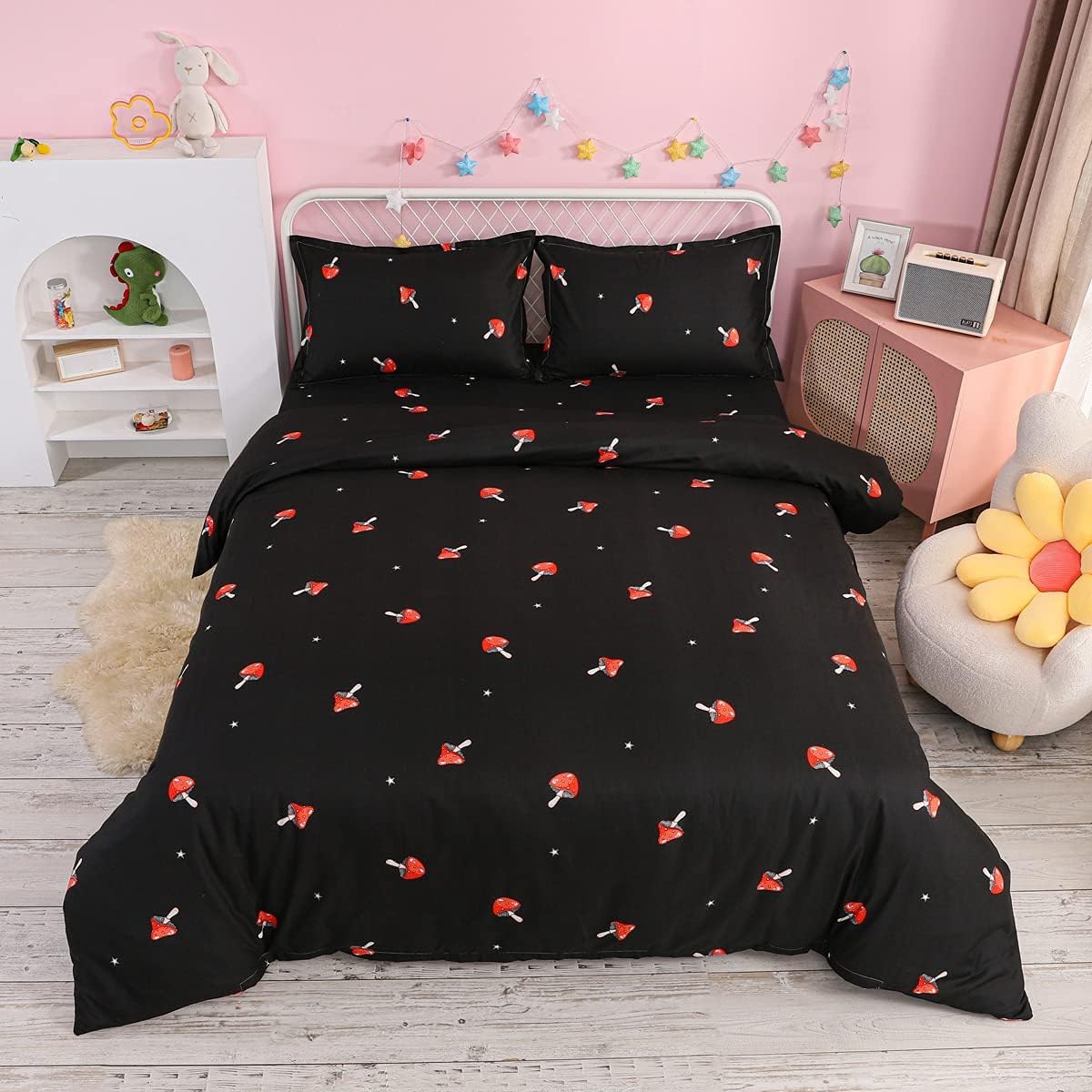Cute Mushroom Duvet Cover Twin Size - Kawaii Cartoon Bedding Set with Red Mushroom Print - Farmhouse Botanical Comforter Cover for Kids Room - Soft Zipper Closure (Black) - Perfect for Nursery, Children's Bedroom & Cozy Farmhouse Decor