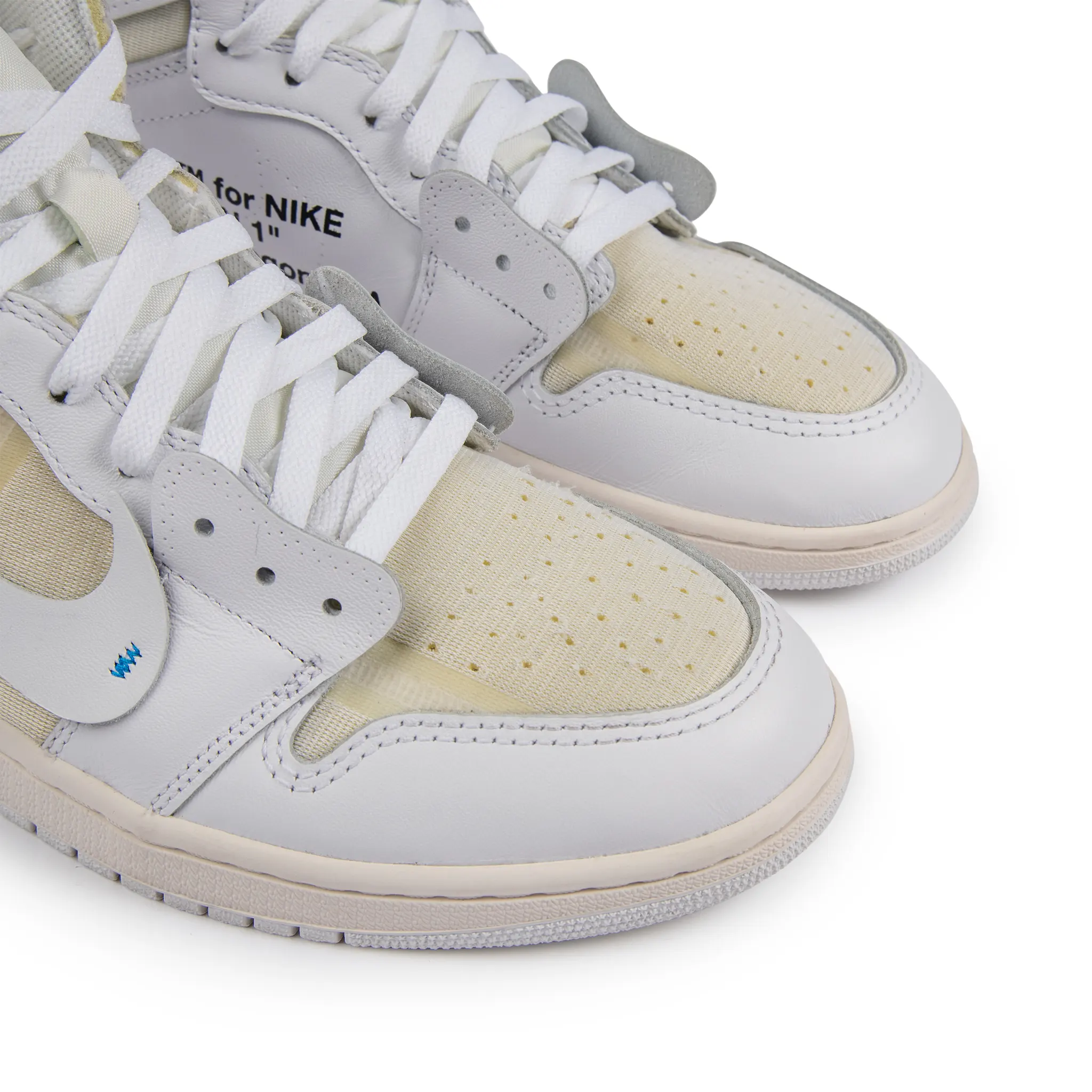 Authentic Pre-Owned Off-White x Air Jordan 1 Retro High OG White Sneakers - Limited Edition Collector's Shoes for Streetwear & Basketball Fashion