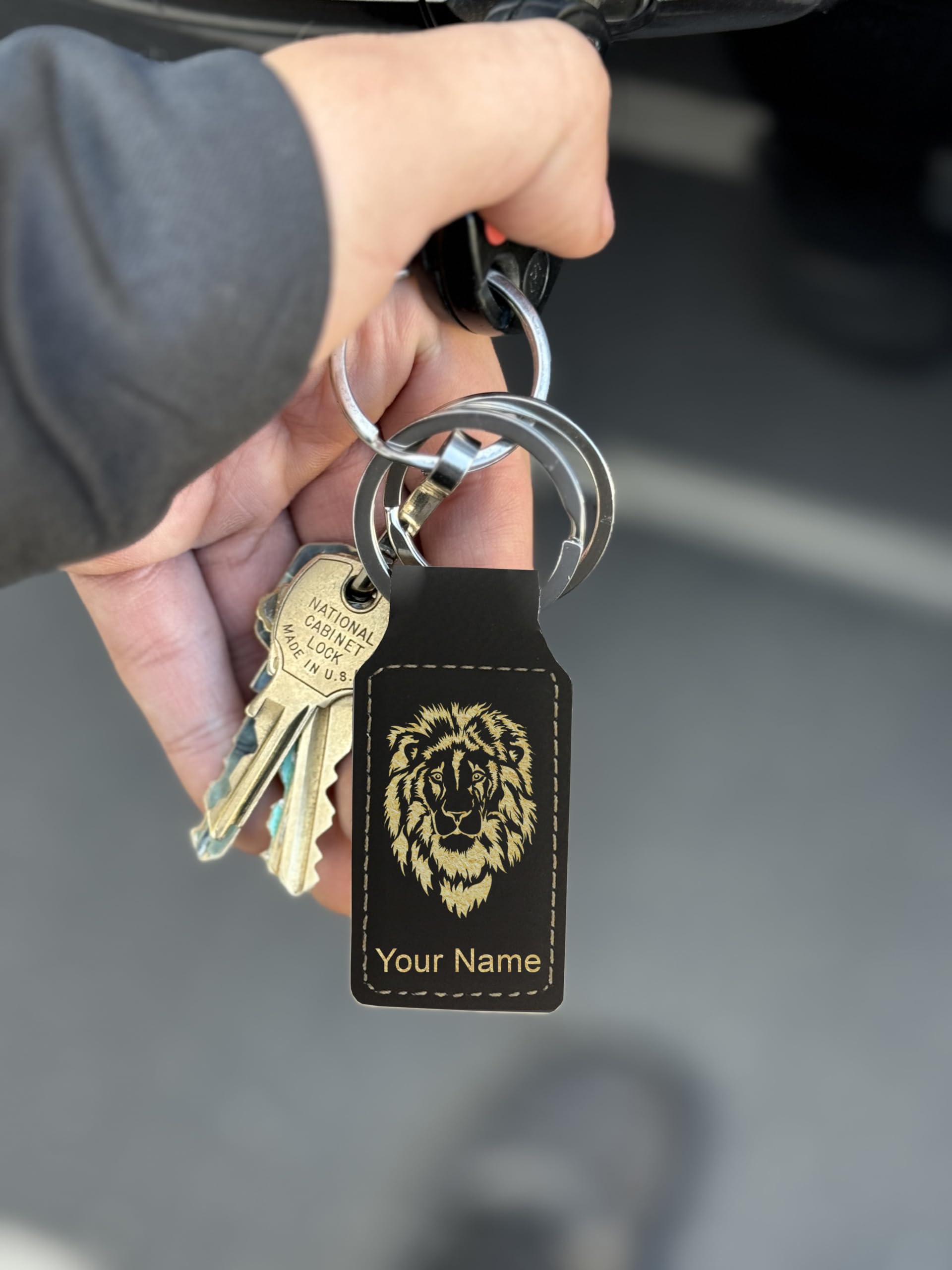 Personalized LaserGram Rectangle Keychain with Palm Tree Design - Black & Gold Engraved Gift for Travel Lovers, Beach Enthusiasts & Vacation Souvenirs