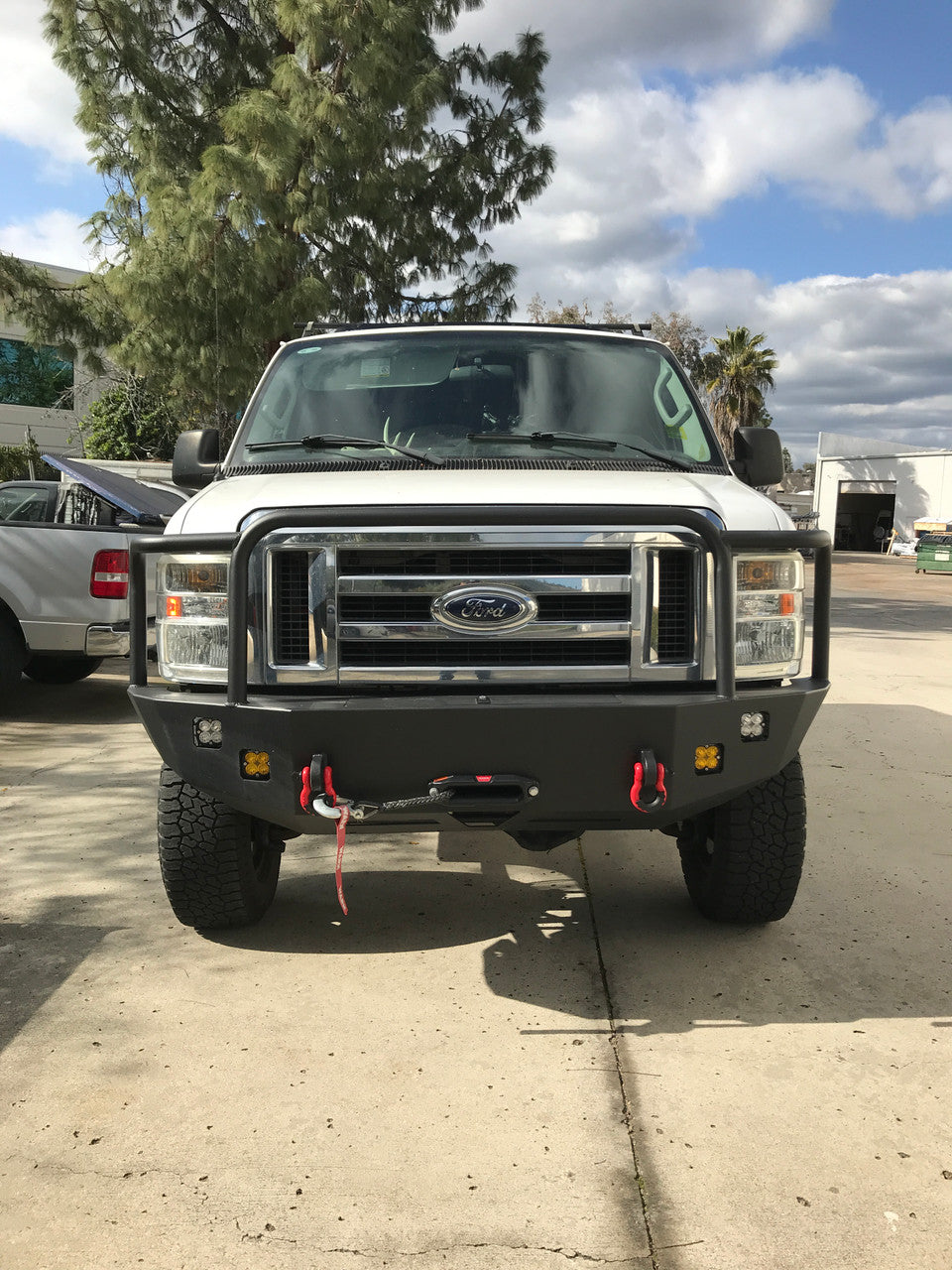 Aluminess Heavy-Duty Front Winch Bumper for Ford E-Series Vans (2008-2014 Models) - Perfect for Off-Road Adventures & Emergency Recovery