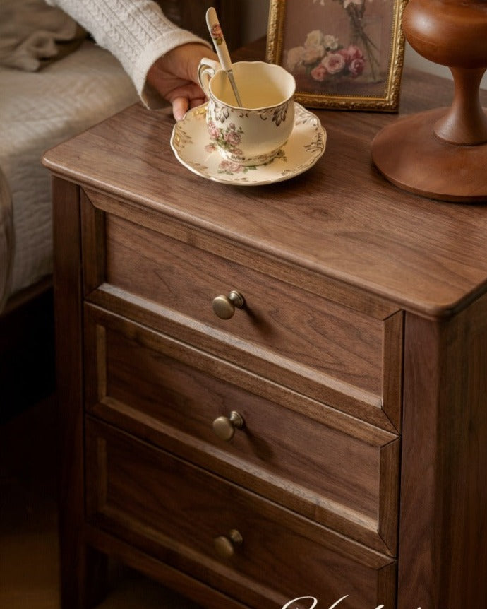 Premium Black Walnut Solid Wood Nightstand - Handcrafted Bedside Table with Drawer for Bedroom, Living Room & Guest Room - Modern & Rustic Home Decor Furniture