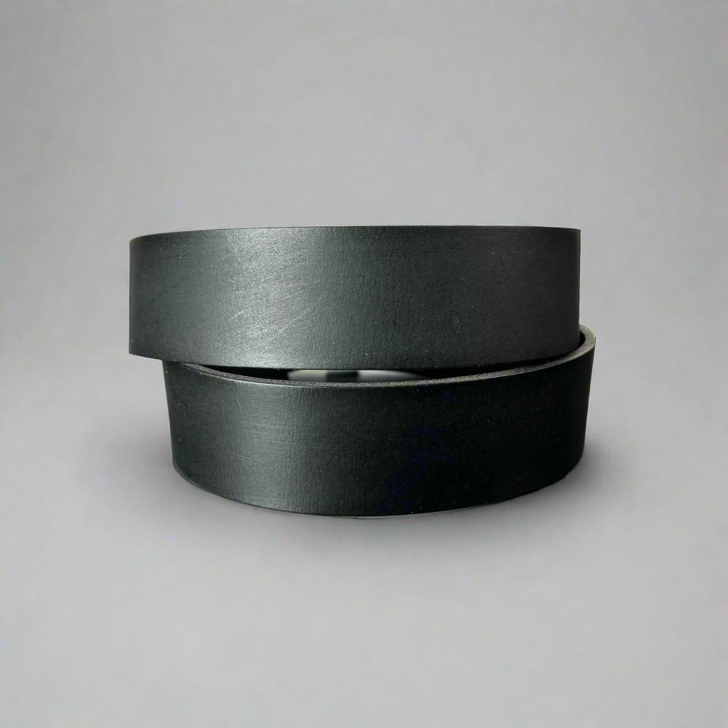 Premium Men's Buffalo Grain Leather Belt - Durable & Stylish for Casual & Formal Wear - Perfect for Office, Jeans & Dress Pants