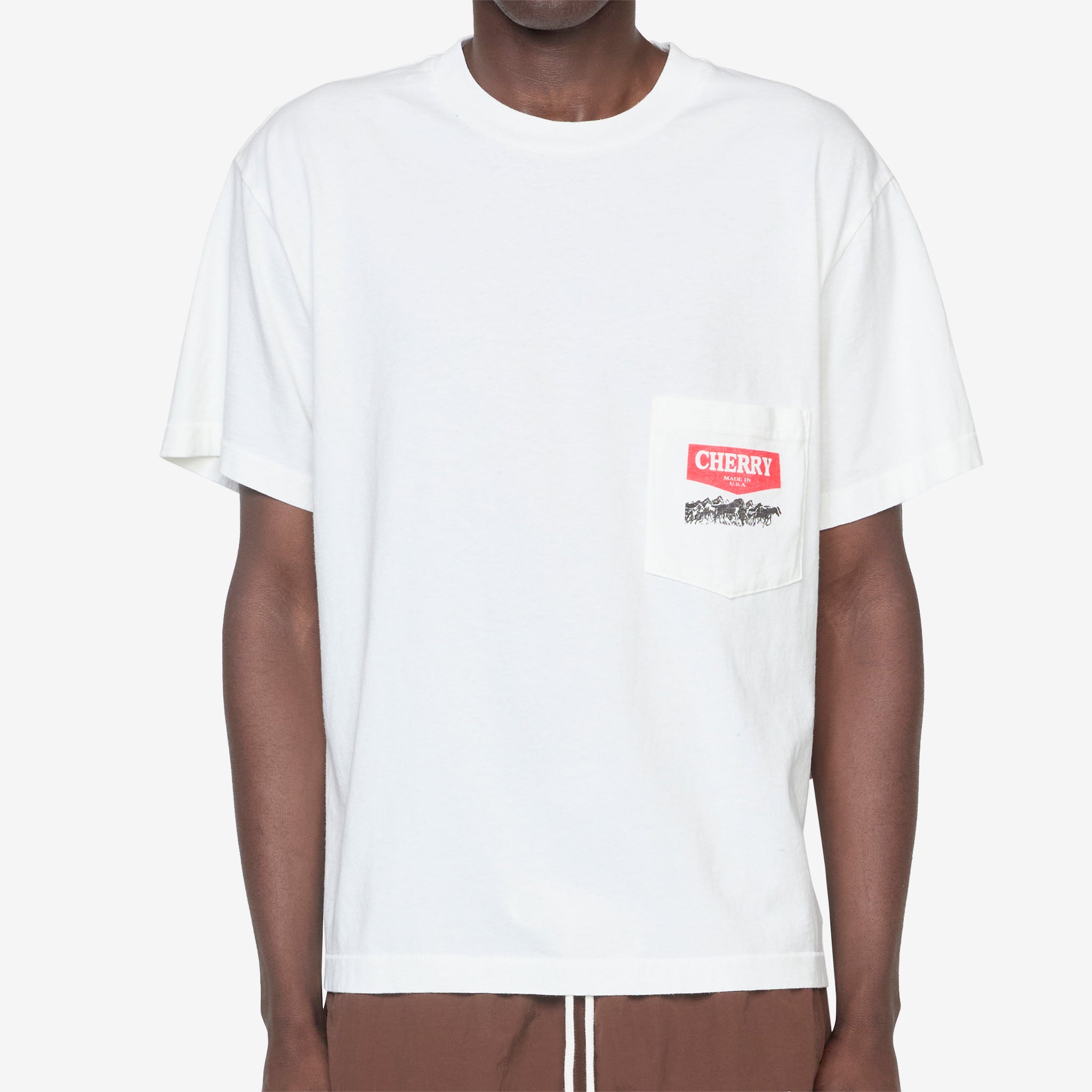 Vintage Western Chevron Boxy Pocket T-Shirt for Men - Classic White Cotton Tee with Chevron Design - Perfect for Casual Wear, Street Style & Western Fashion