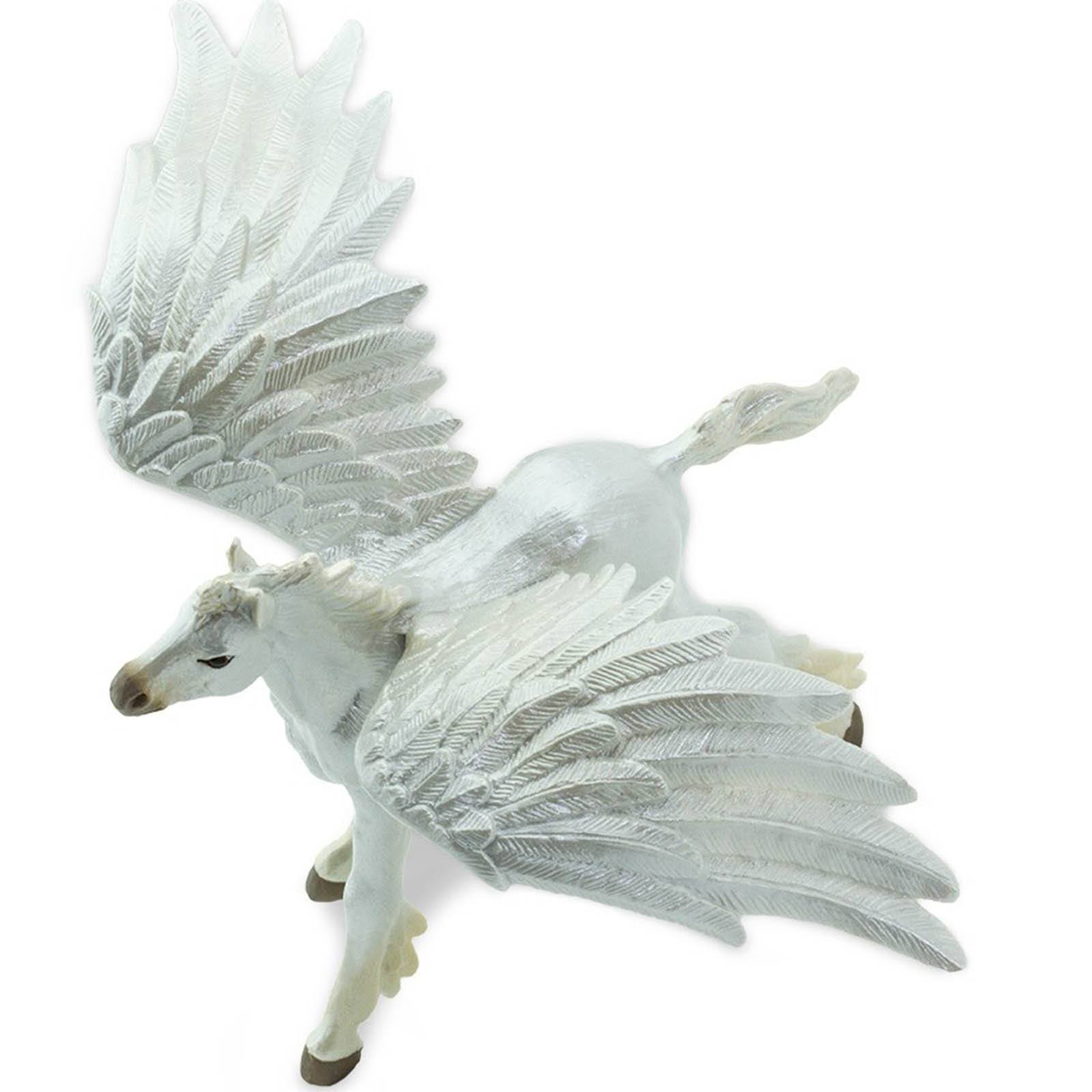 Baby Pegasus Fantasy Figure Toy by Safari Ltd - Mythical Creature Collectible for Kids & Fantasy Lovers - Perfect for Playtime, Storytelling & Decoration