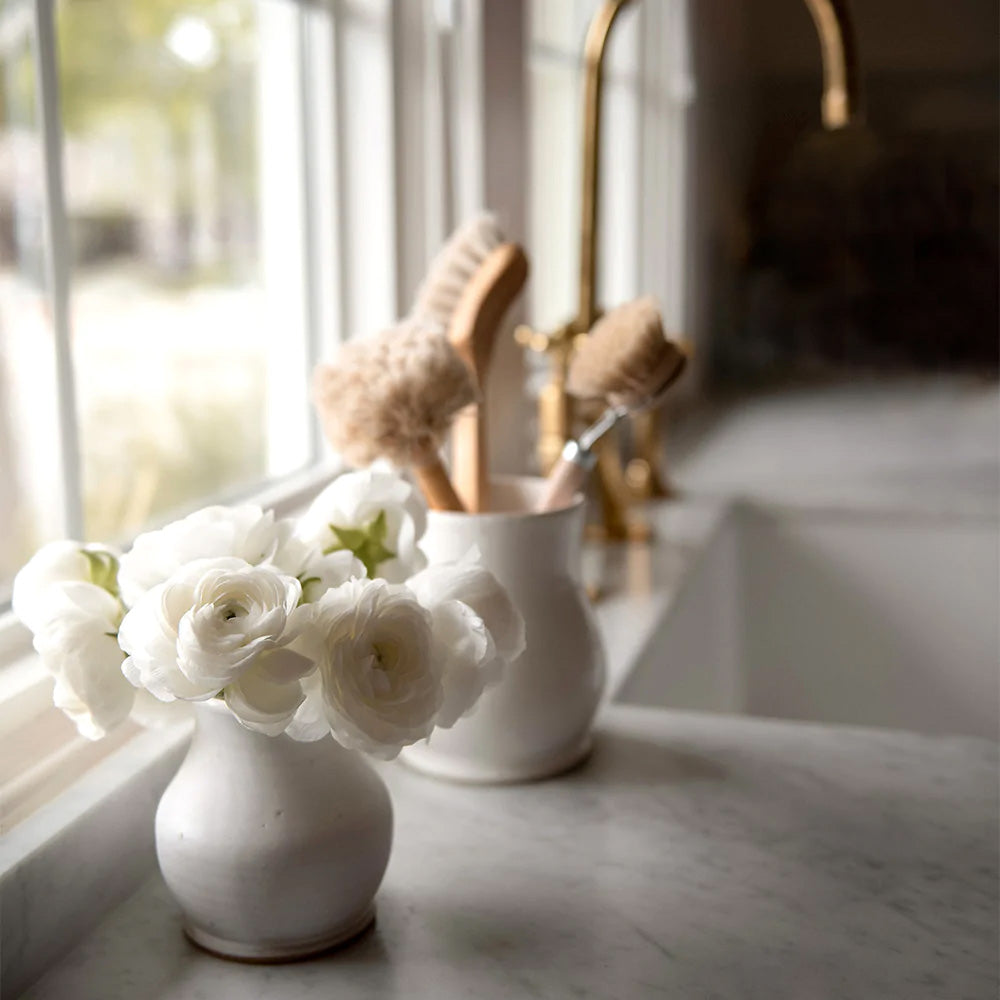 Ceramic Flower Vase for Home Decor - Elegant Handcrafted Bloom Vase for Fresh Flowers, Wedding Centerpieces & Table Decorations