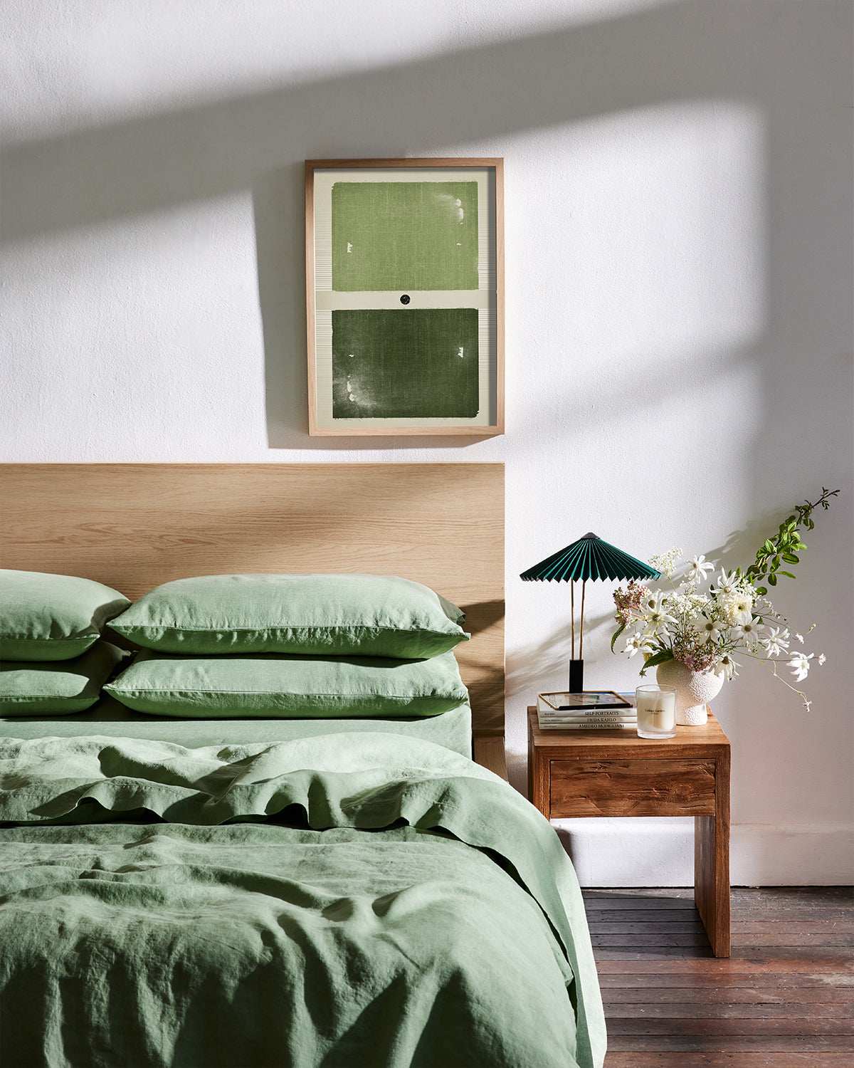 Premium 100% French Flax Linen Sheet Set - Soft & Breathable Pistachio Green Bedding for All Seasons - Perfect for Master Bedroom, Guest Room & Vacation Homes
