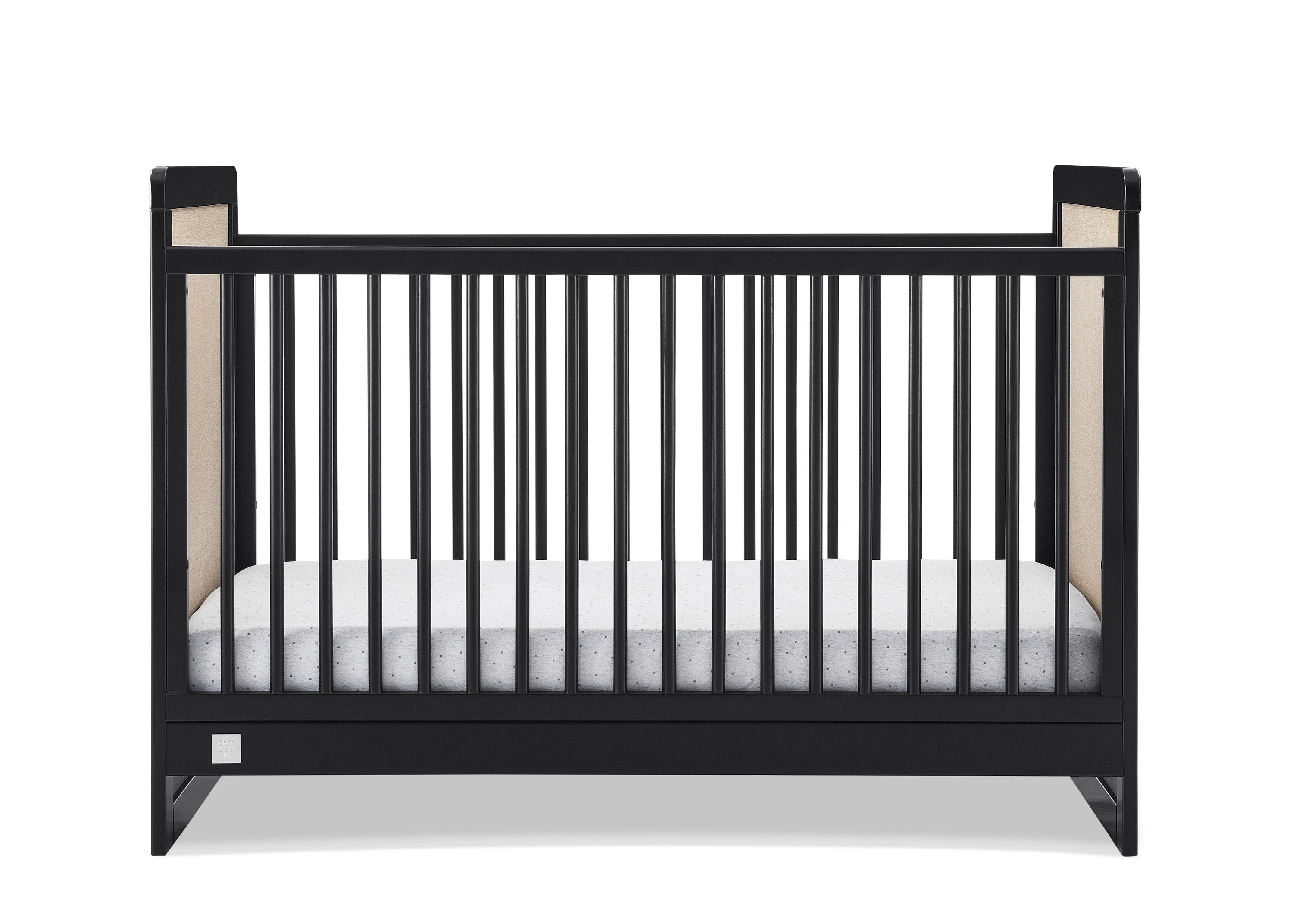 BabyGap Liam 4-in-1 Convertible Crib - Nursery Essential for Newborn to Toddler - Perfect for Bedrooms, Daycares & Guest Rooms