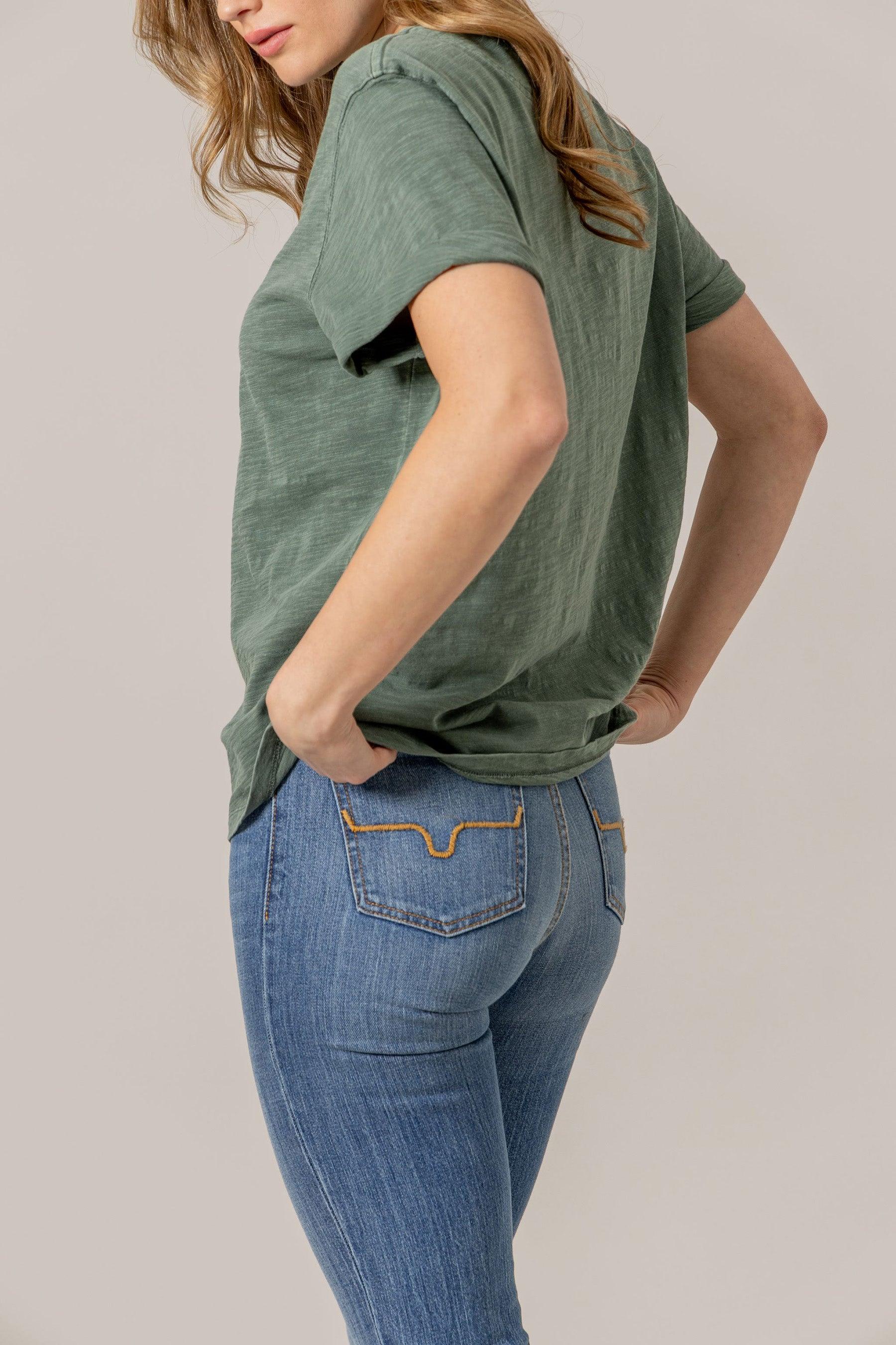Stylish Women's Shirt Ashley - Trendy Casual Blouse for Work & Everyday Wear | Perfect for Office, Dating & Weekend Outfits