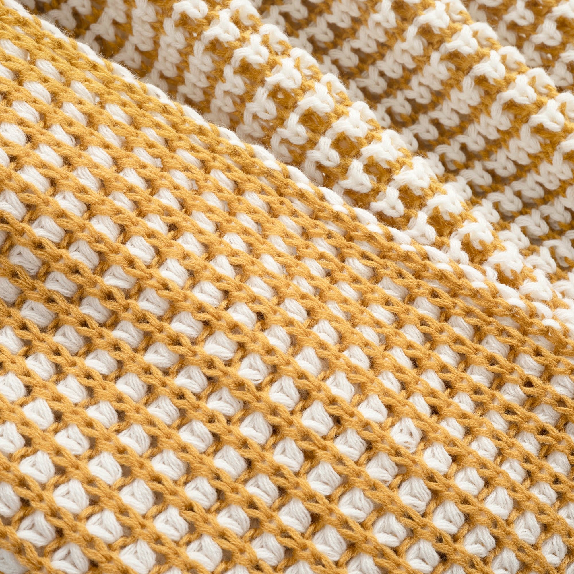 Cozy Soft Knitted Throw Blanket - Warm & Luxurious Chunky Knit Blanket for Couch, Bed, Sofa - Perfect for Winter, Home Decor & Gift