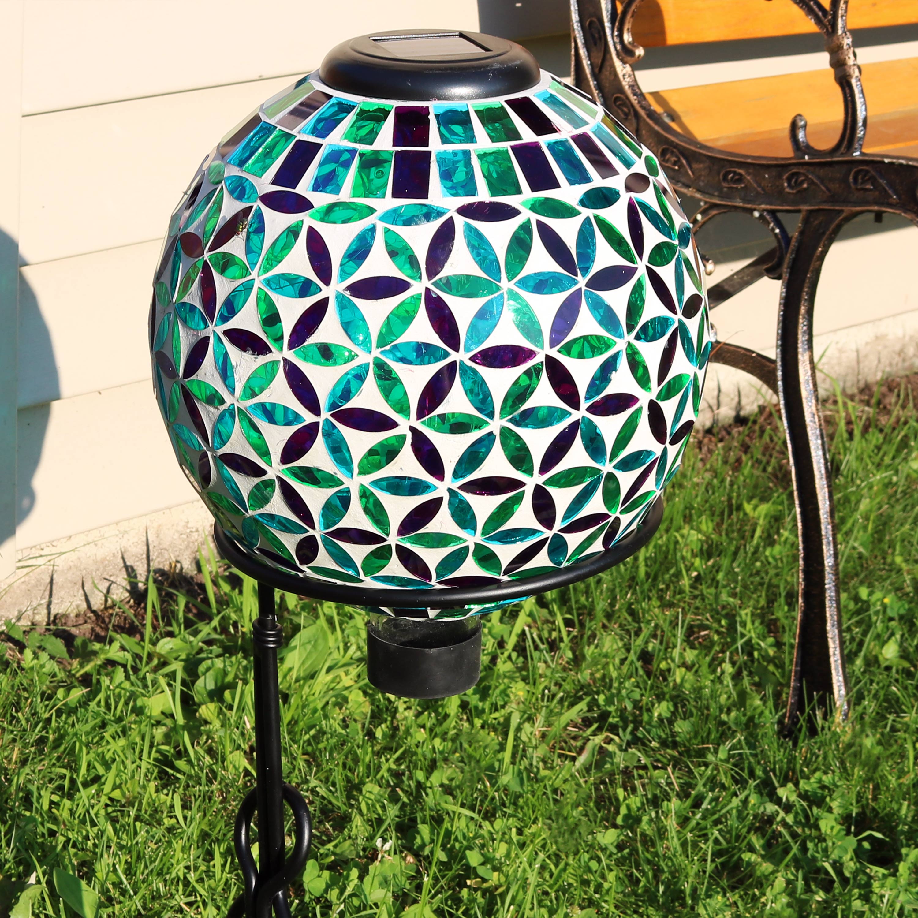 Sunnydaze 10-Inch Glass Mosaic Solar Garden Gazing Globe - Decorative Outdoor Sphere for Garden, Patio, Yard & Landscape Decor | Solar-Powered Light for Nighttime Ambiance