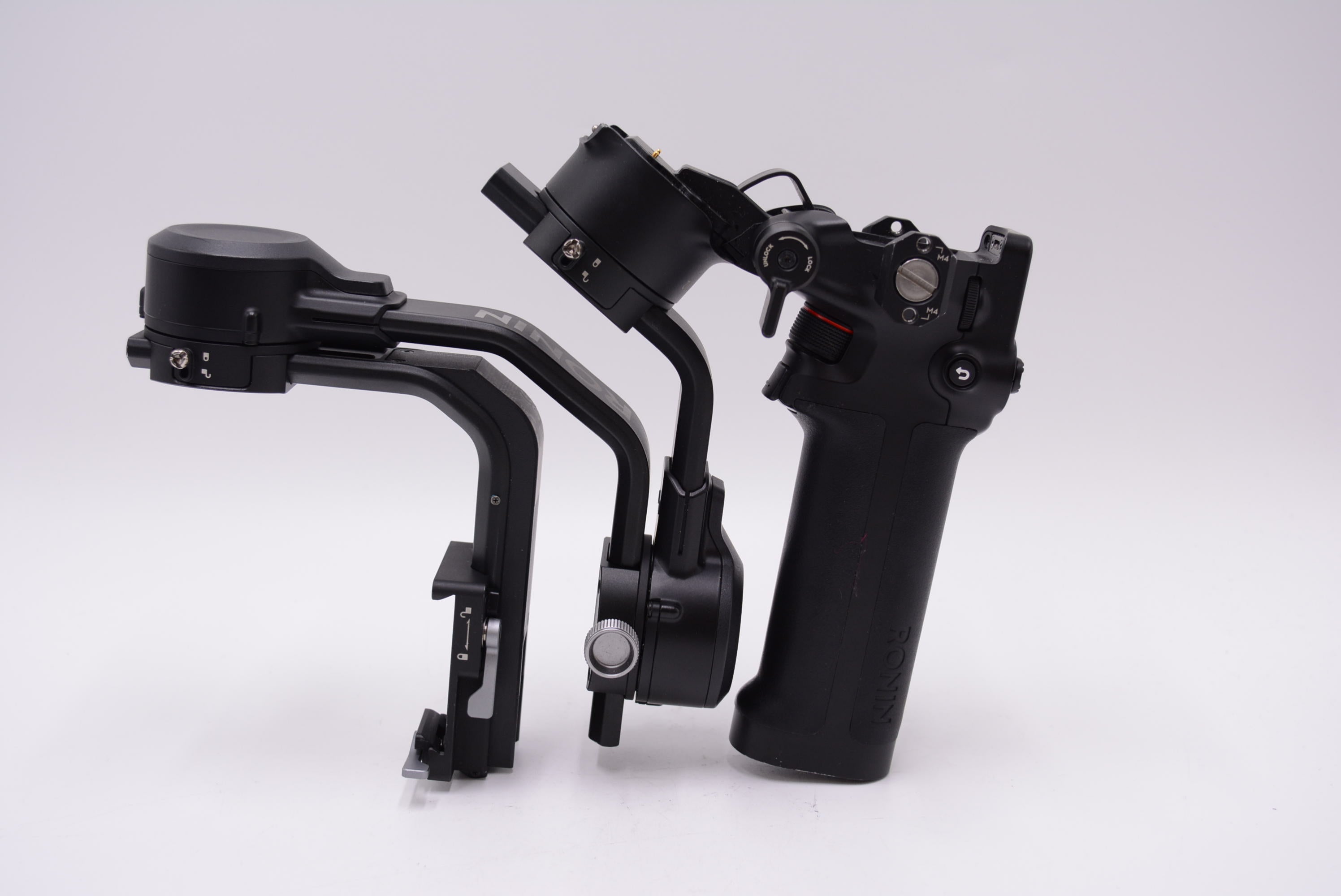 DJI RSC 2 Gimbal Stabilizer for Mirrorless Cameras - 3-Axis Handheld Stabilizer with Foldable Design, Quick Release Plate & 2.9