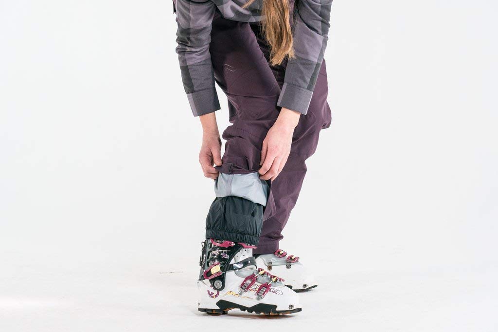 Flylow Women's Sassyfrass Ski Pants - Beet Red - XS - Waterproof & Breathable Snow Pants for Skiing, Snowboarding & Winter Outdoor Activities