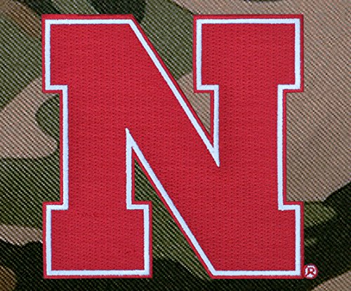 University of Nebraska Huskers Camo Lunch Bag - Insulated Shoulder Lunch Box for Work, School & Tailgating | Nebraska Cornhuskers Fan Gear