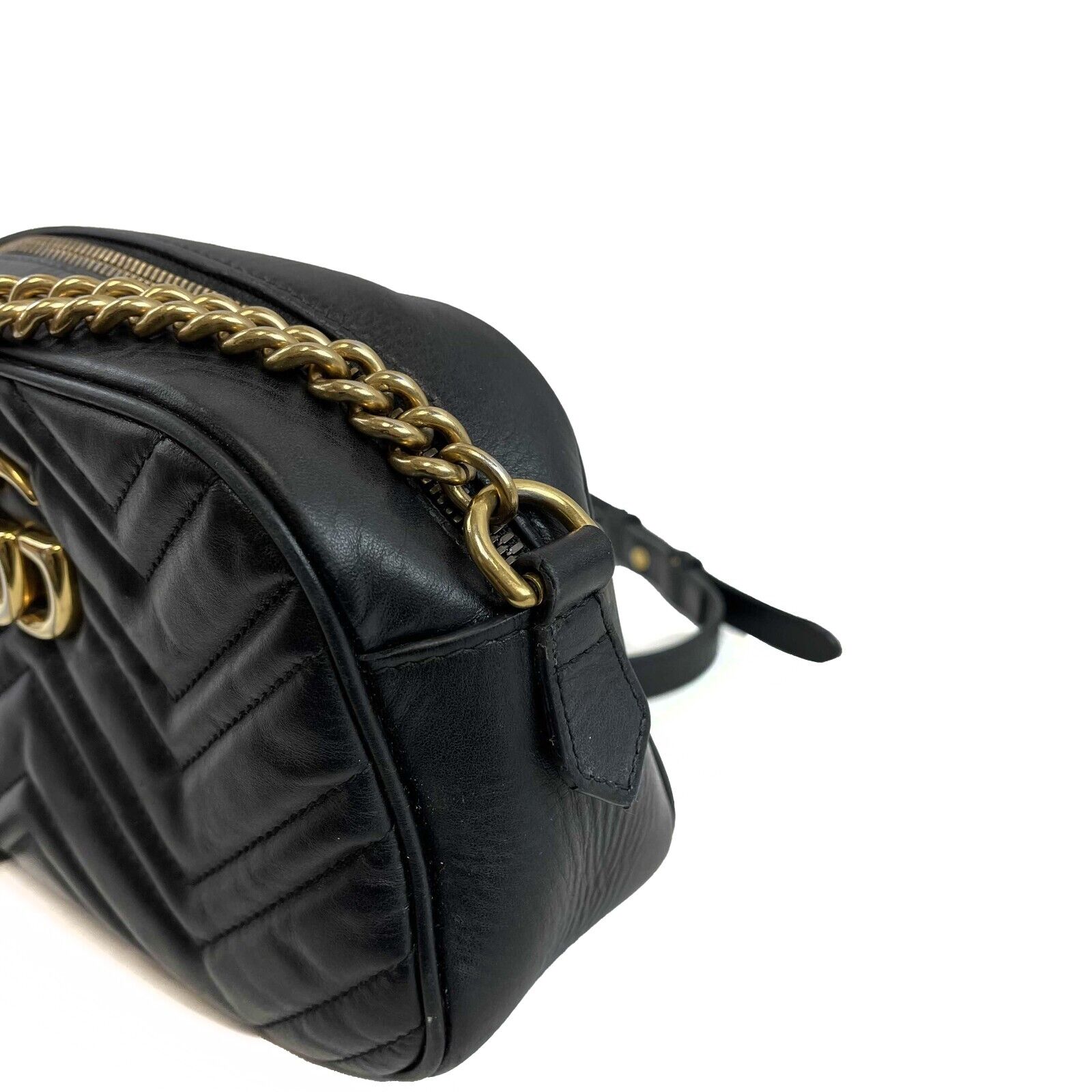 GUCCI GG Marmont Small Matelasse Calfskin Chain Crossbody Bag - Stylish Shoulder Purse for Women, Perfect for Date Night & Evening Events