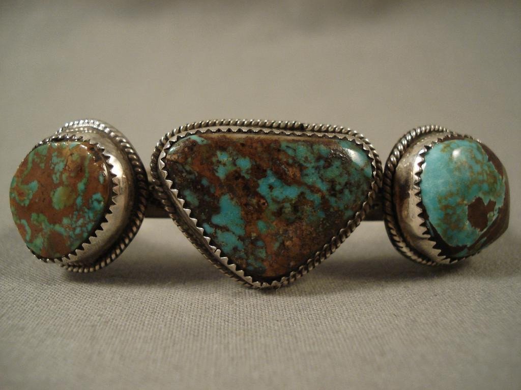 Authentic Vintage Navajo Royston Turquoise Silver Bracelet - Handmade Native American Jewelry for Women - Perfect for Boho Fashion, Gift Giving & Special Occasions