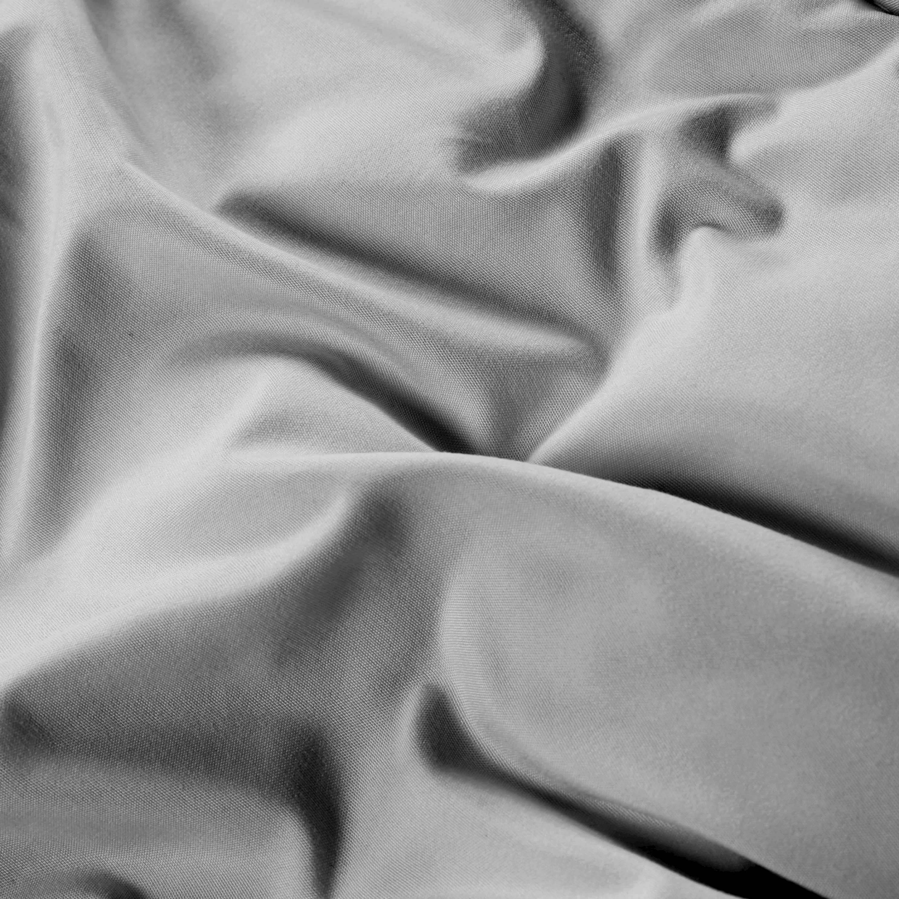 Luxury Brushed Microfiber Reversible Comforter Set - Ultra Soft Bedding for All Seasons - Perfect for Master Bedroom, Guest Room & Dormitory