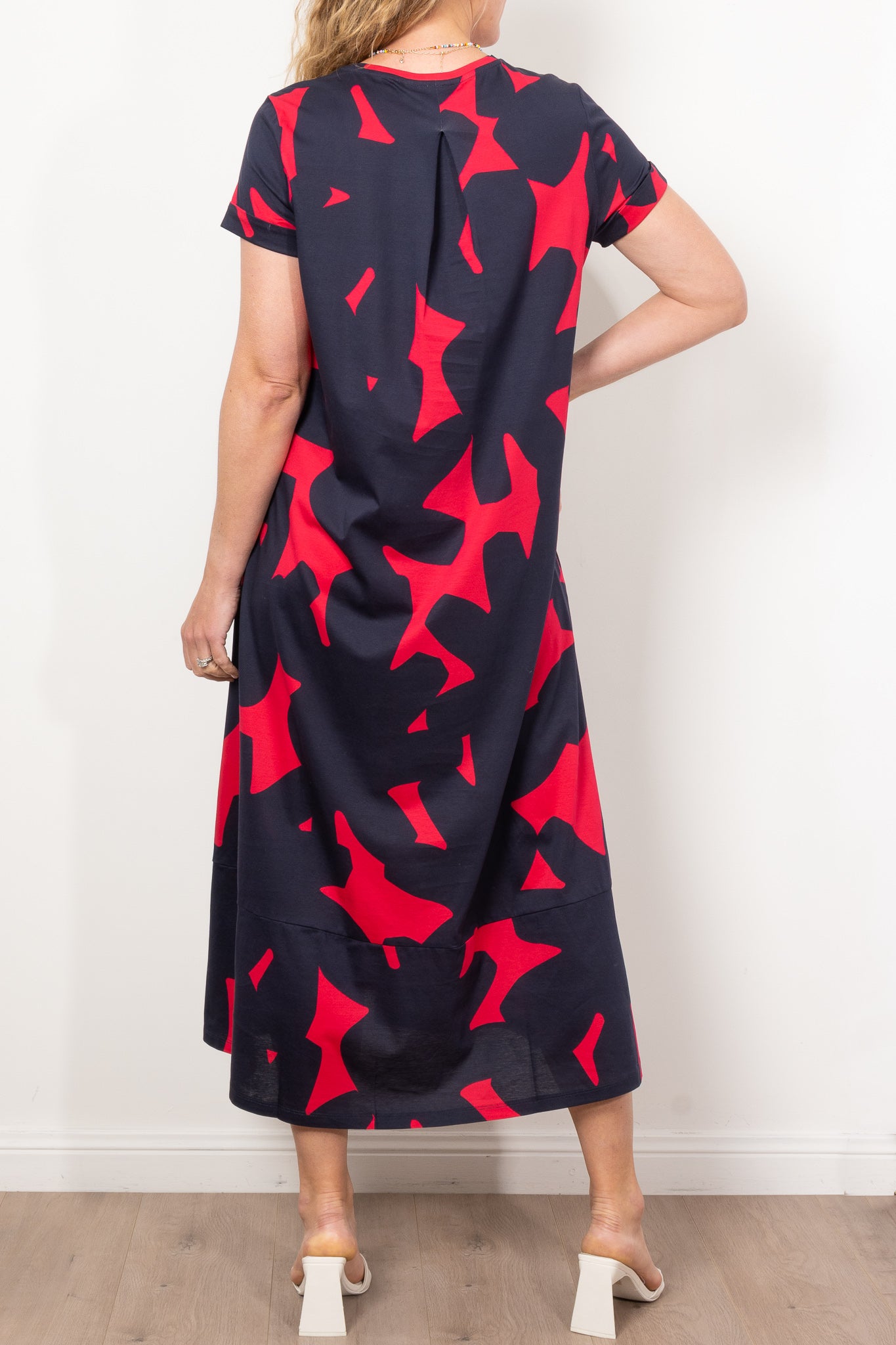 Elegant Elk Haki Dress for Women - Comfortable & Stylish Casual Wear for Parties, Dates & Office Outfits